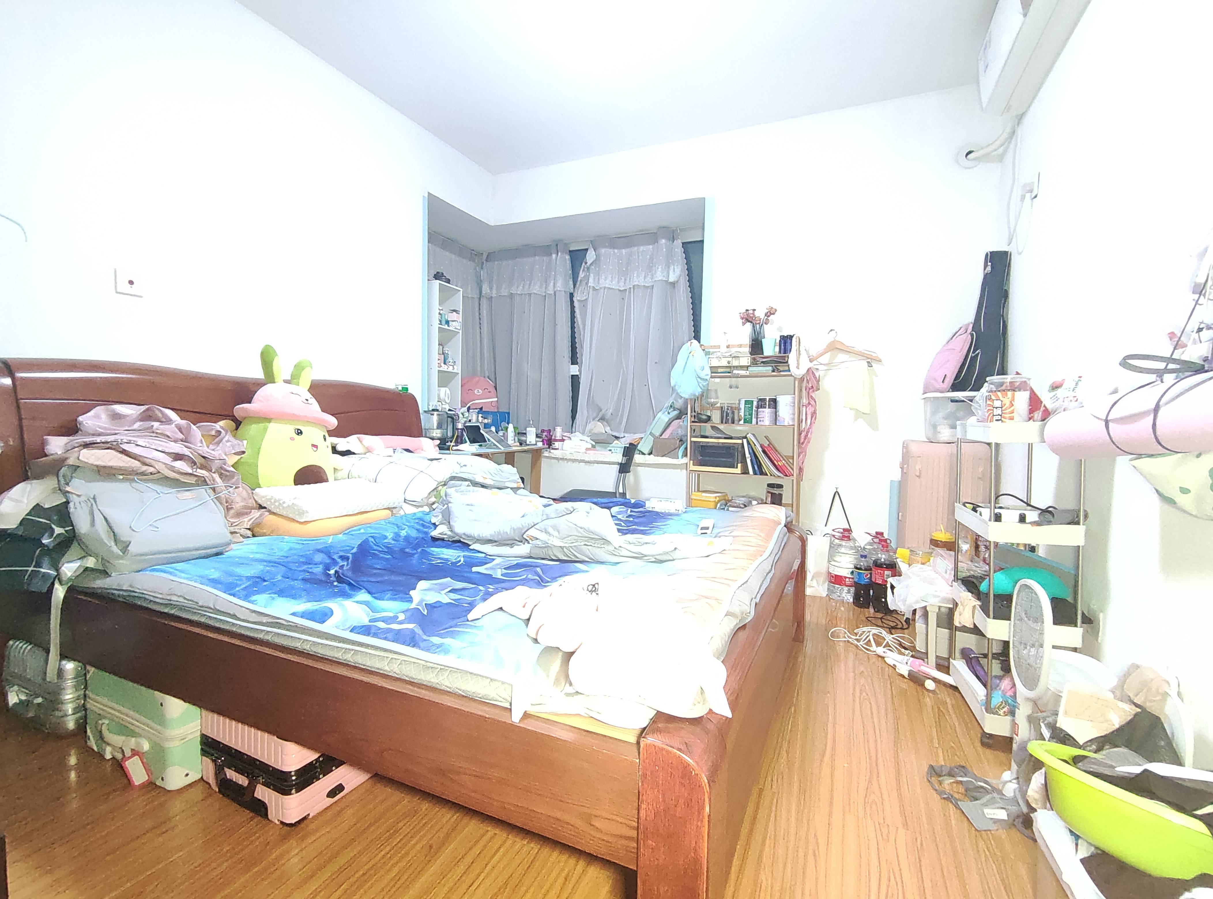 中铁逸都国际