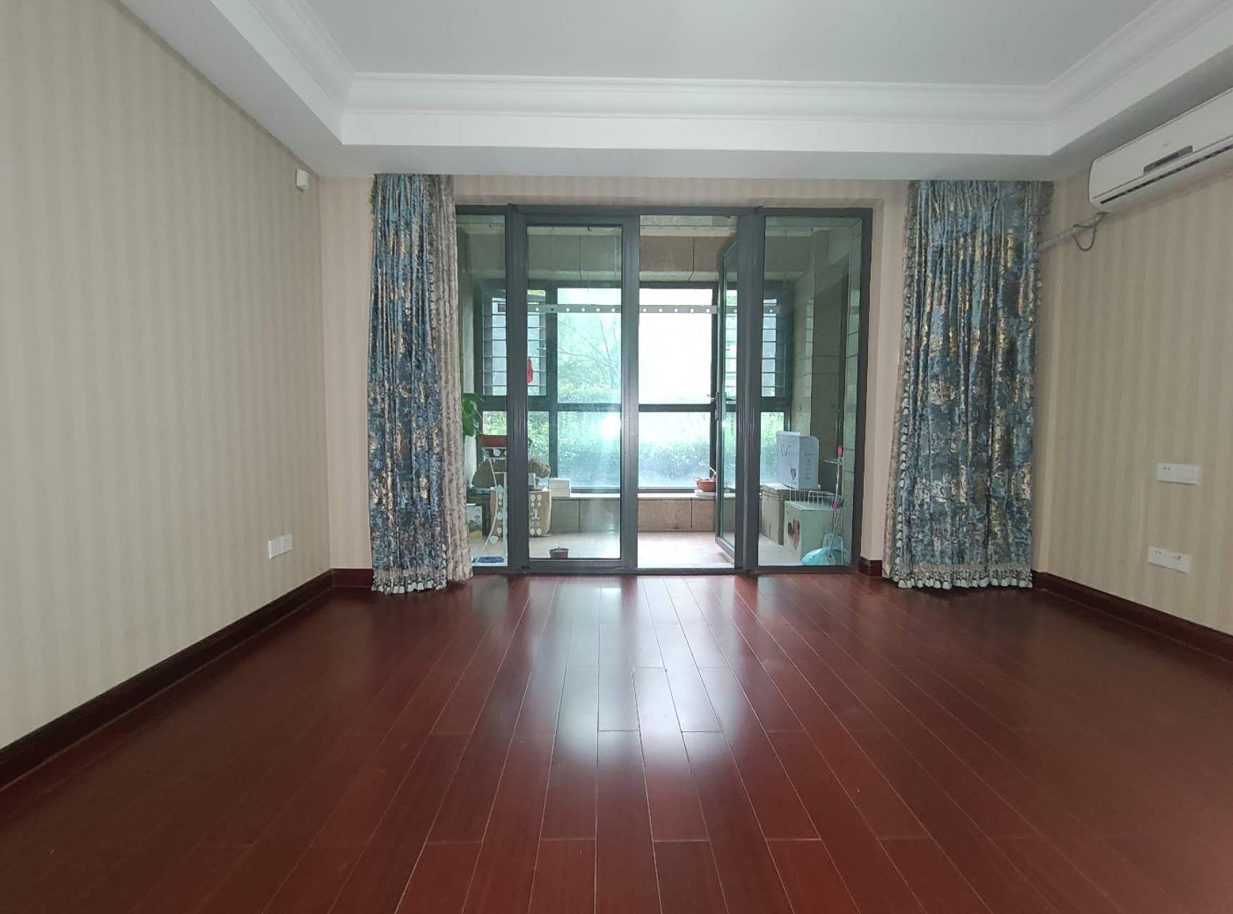 海尔绿城桂花园