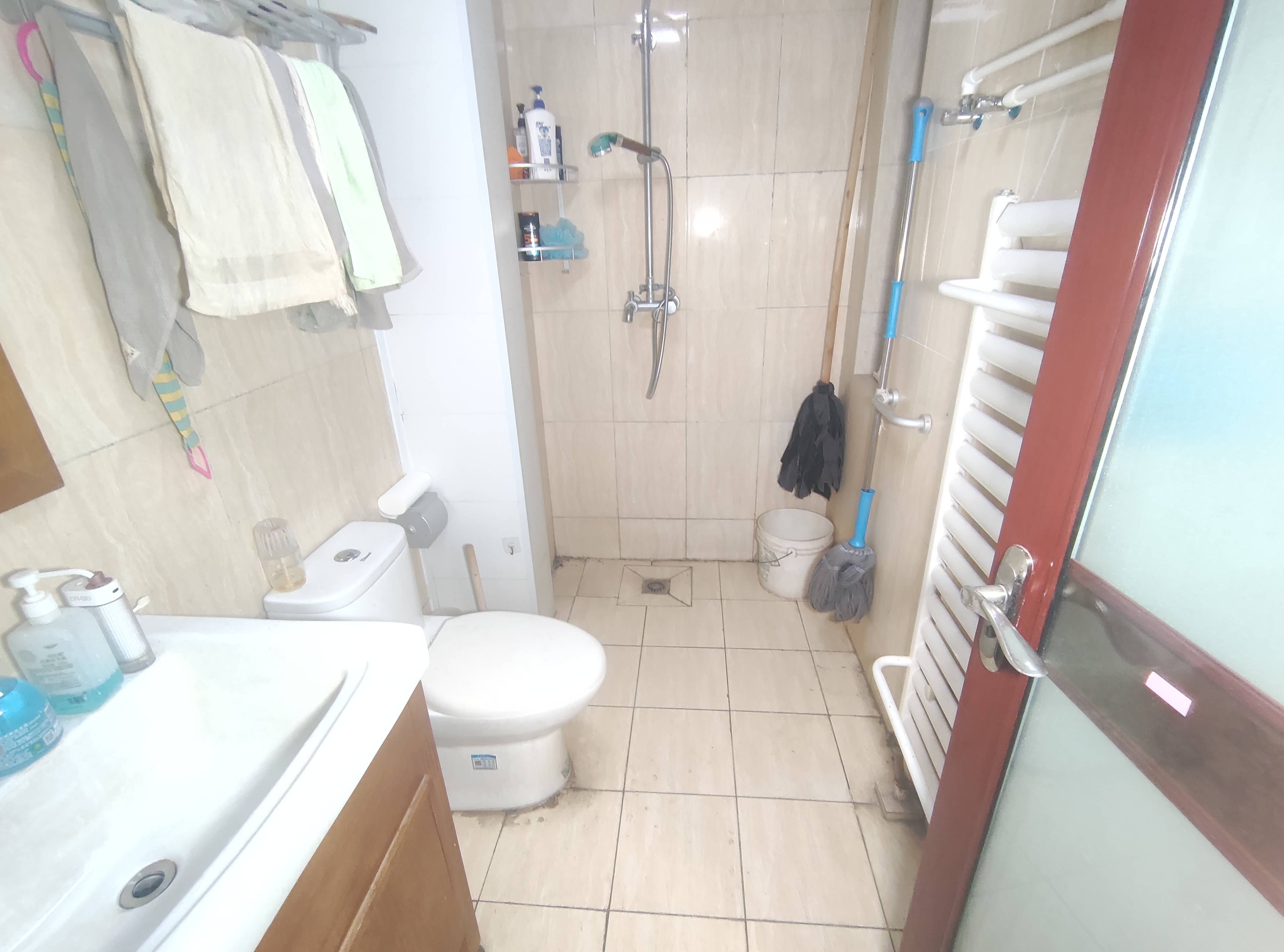 鲁邦奥林逸城东区