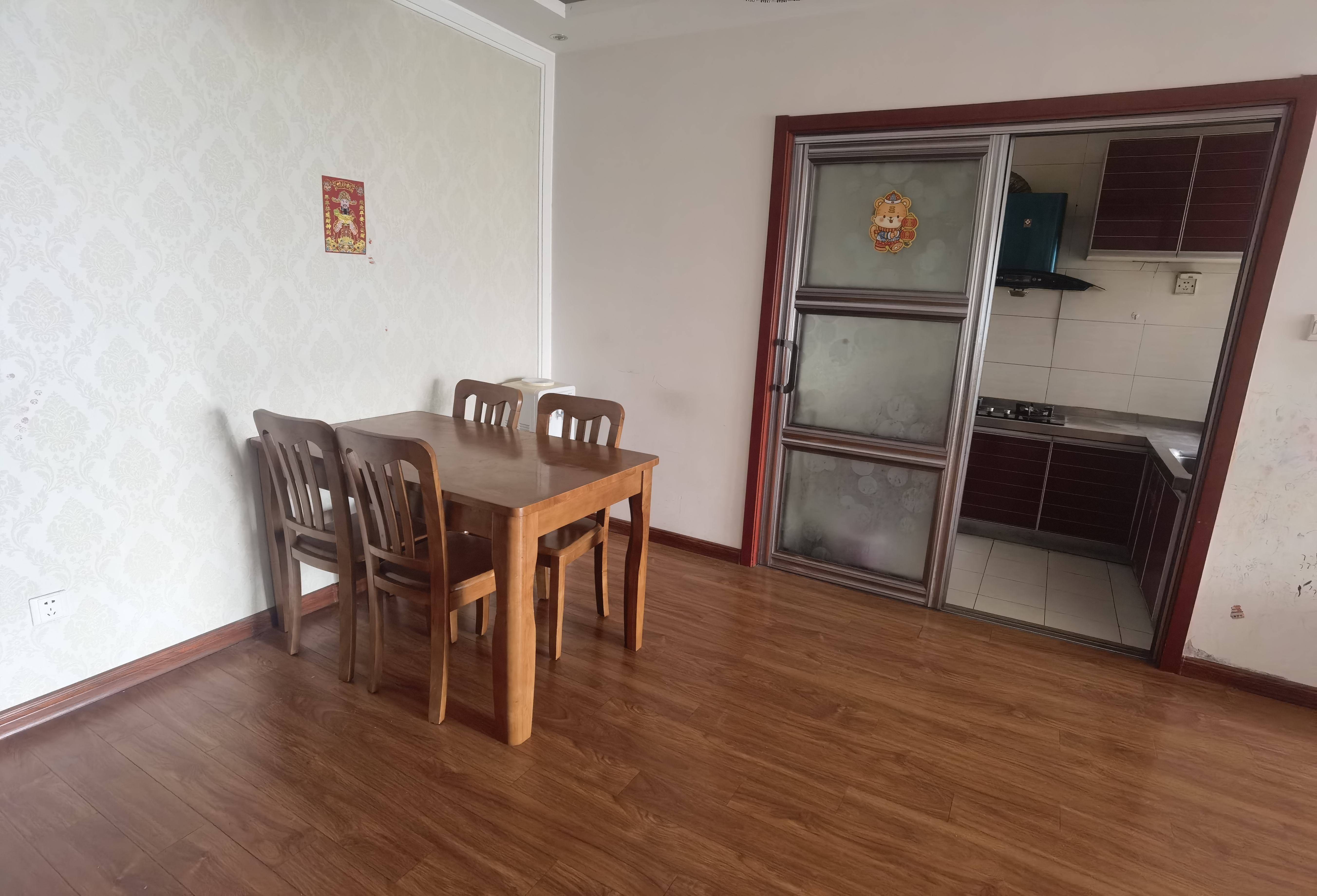 绿地新里梵尔赛公馆