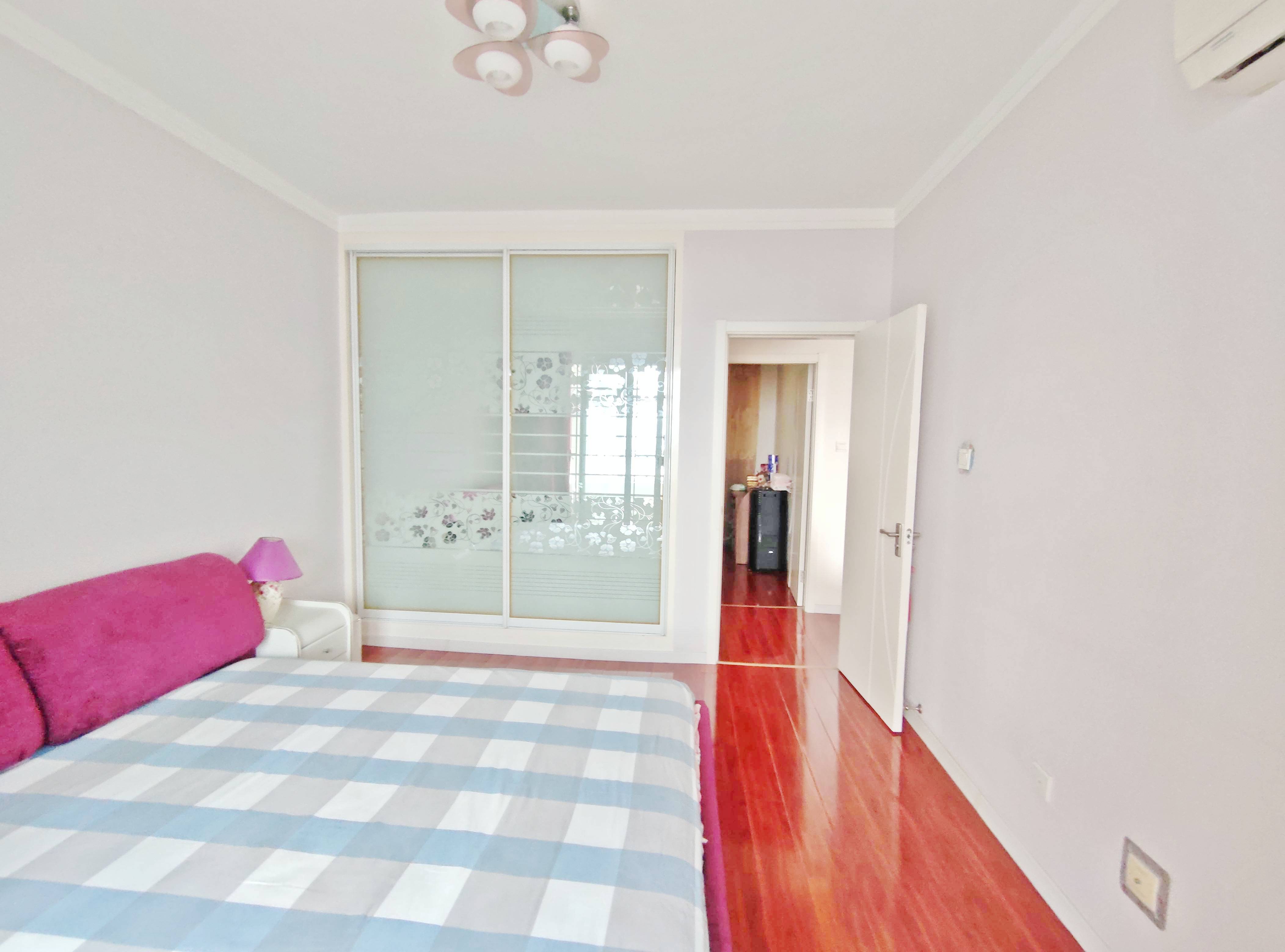  泉景天沅仁园 南北