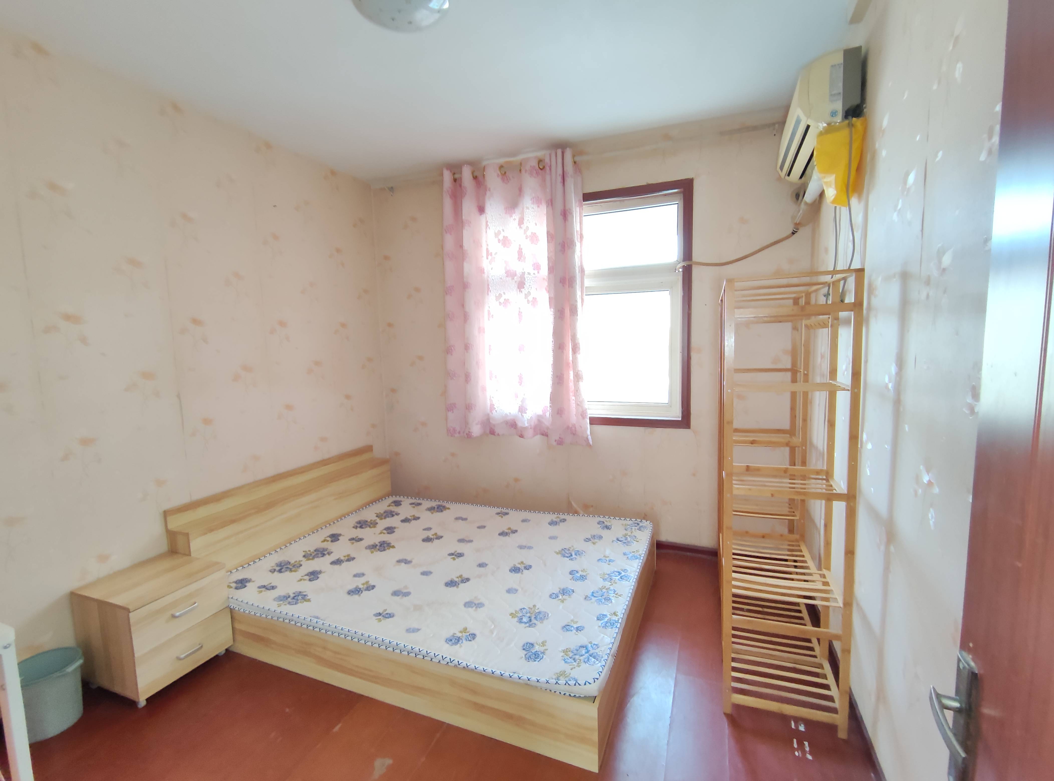 南券门巷小区(趵突泉南路16号)