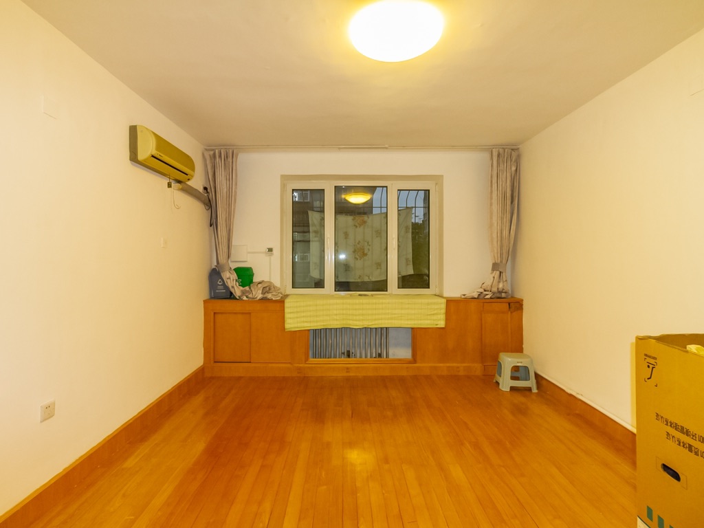 经五路工商银行单位宿舍