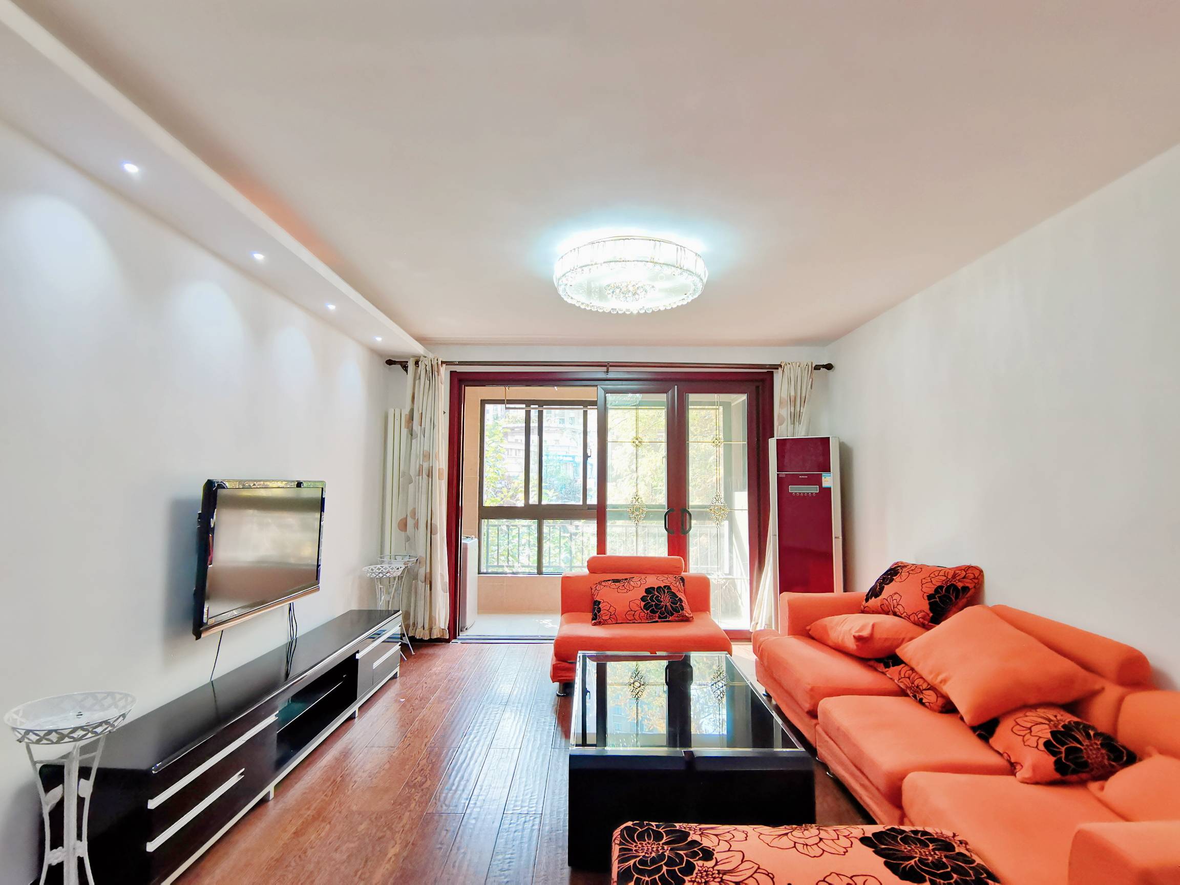  名士豪庭一区 南北