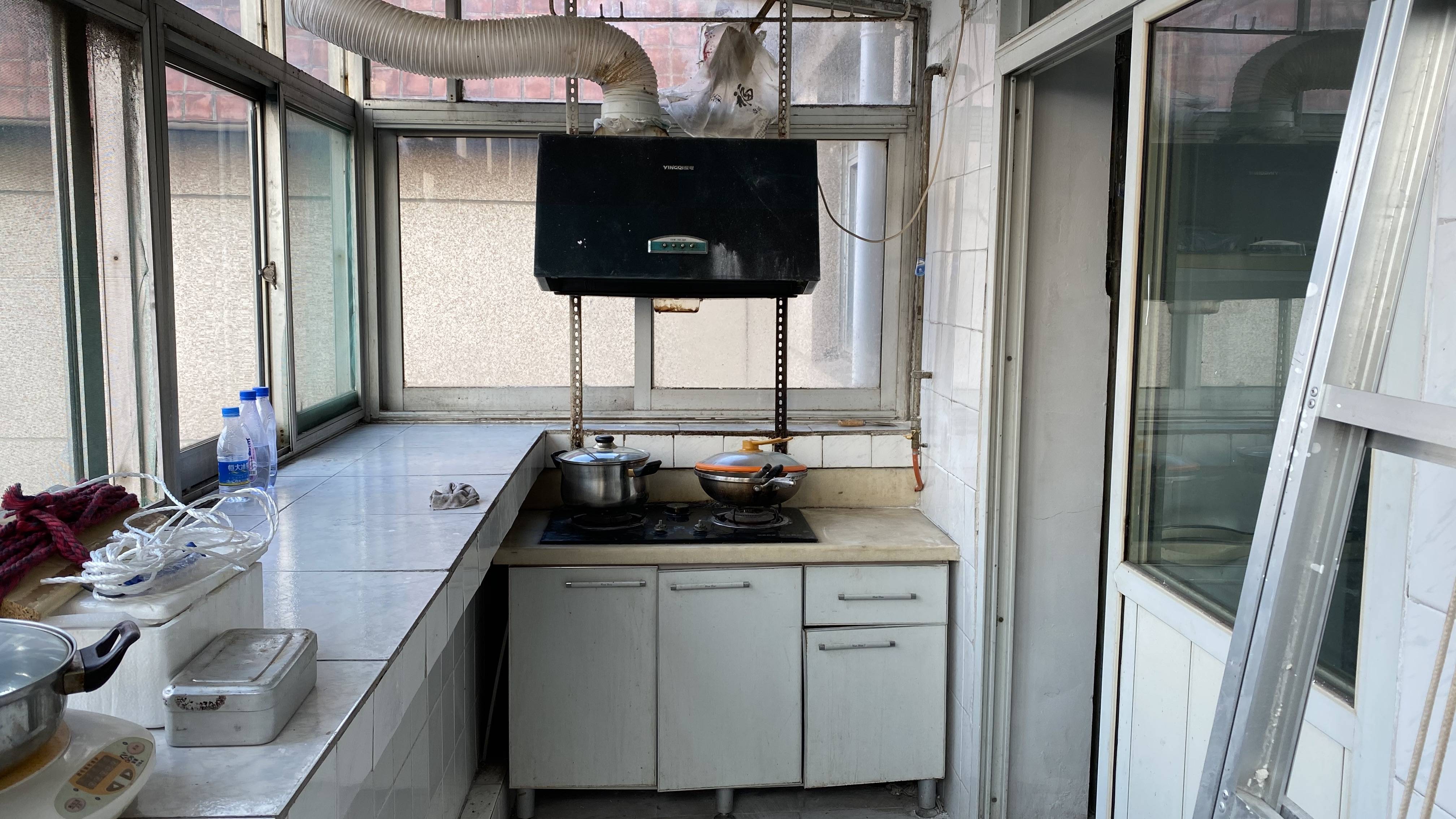 制锦市东杆面巷