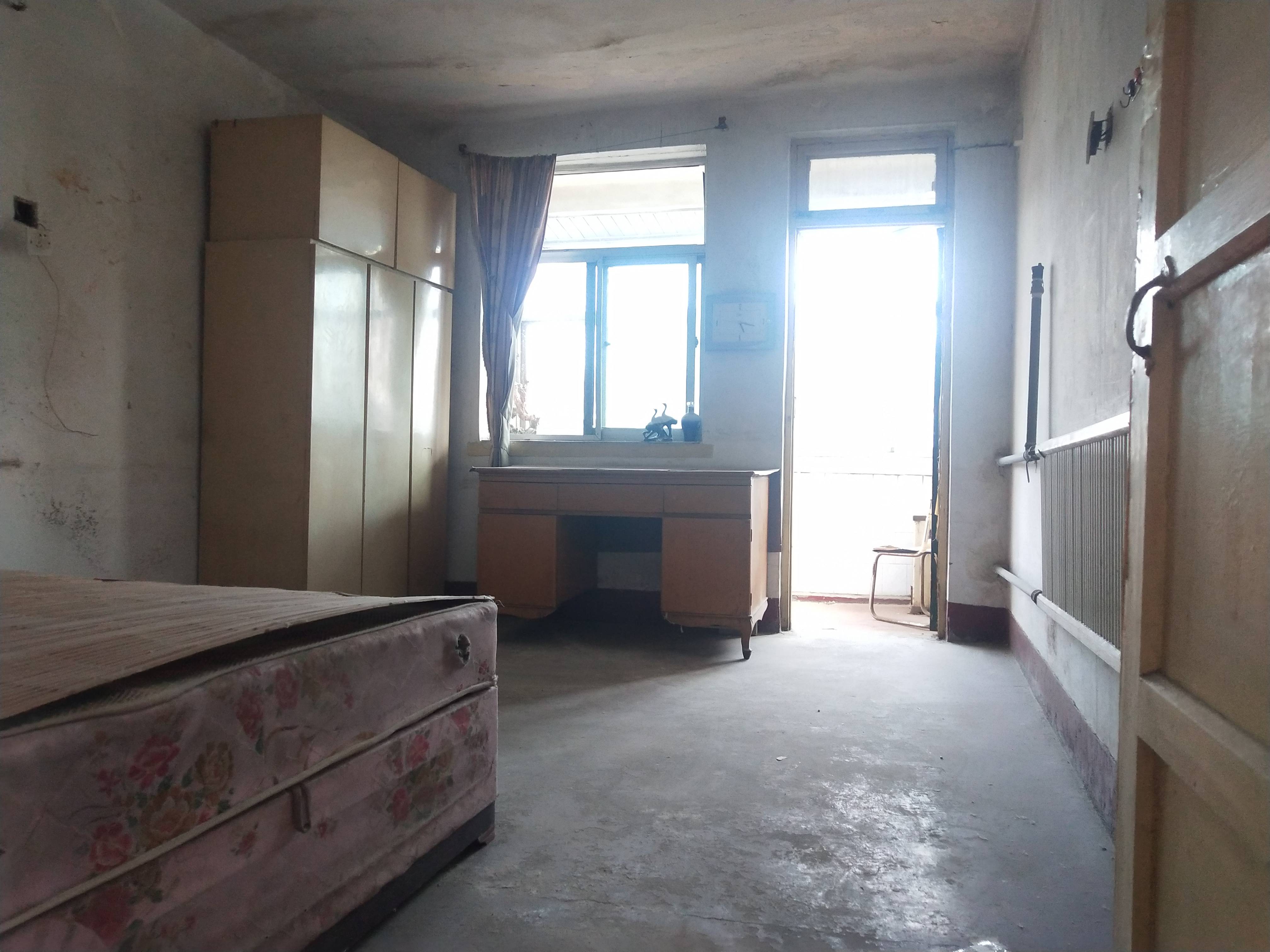 凤凰山路单位宿舍