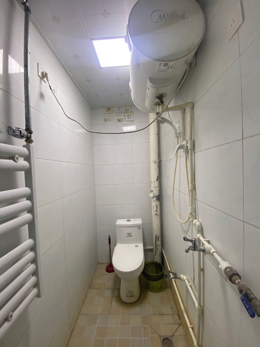 南券门巷小区(趵突泉南路16号)