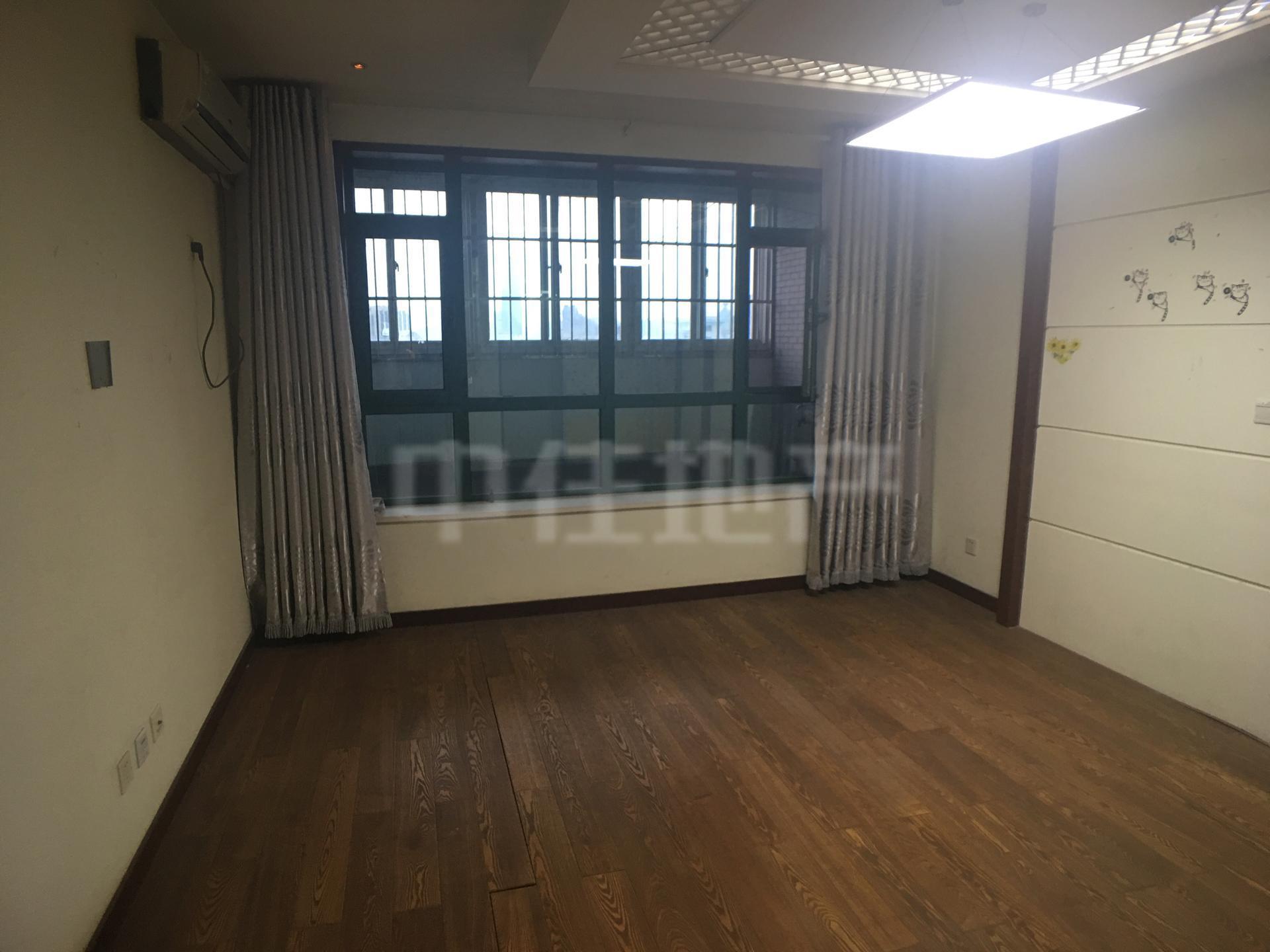 鲁能康桥