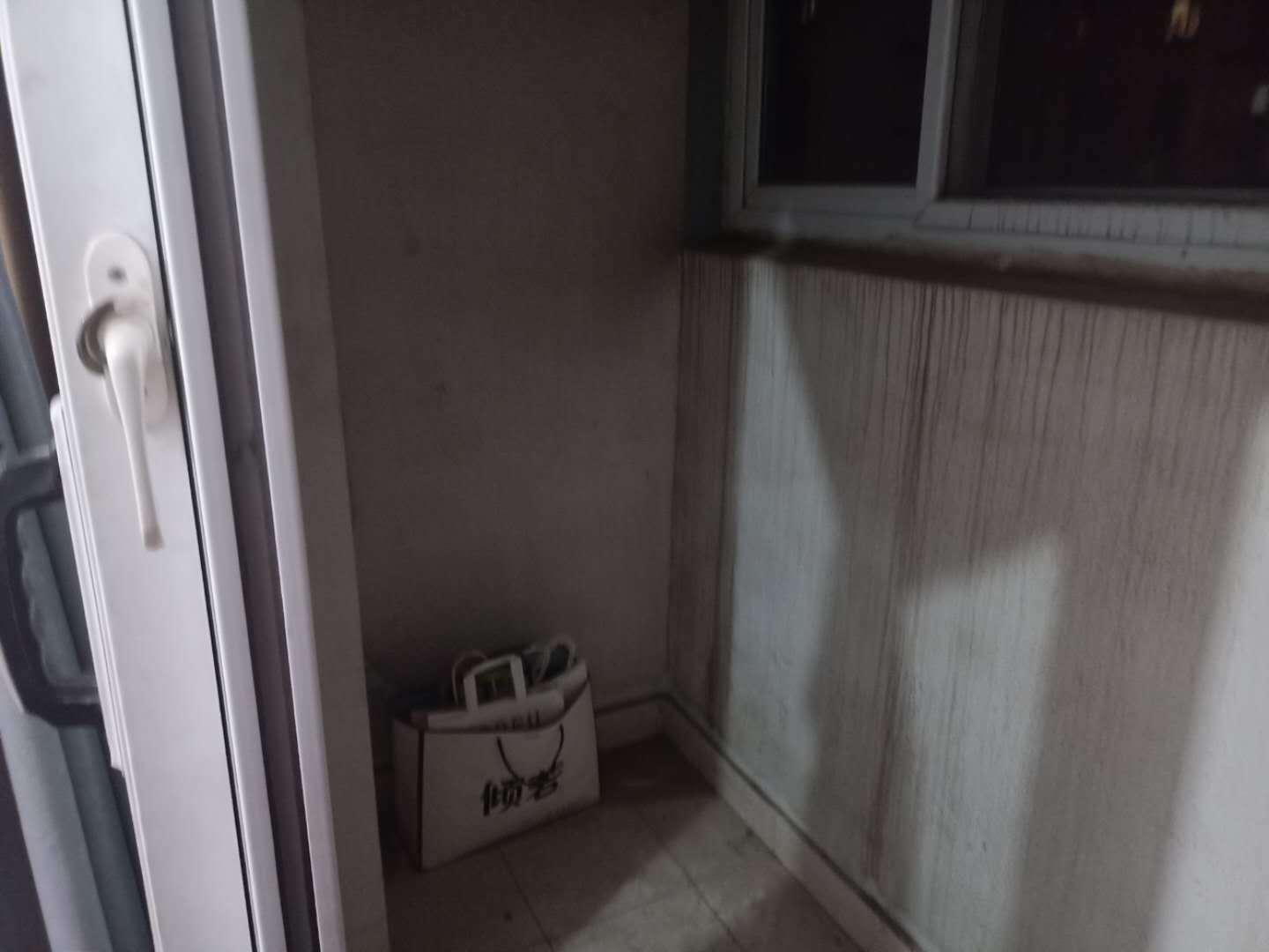 万达鸿景苑