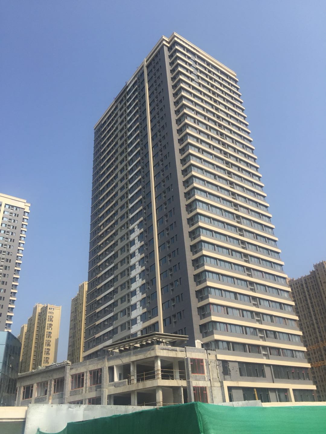 绿地欢乐颂 济南商业地产网,济南商铺,济南写字楼,济南别墅,济南公寓