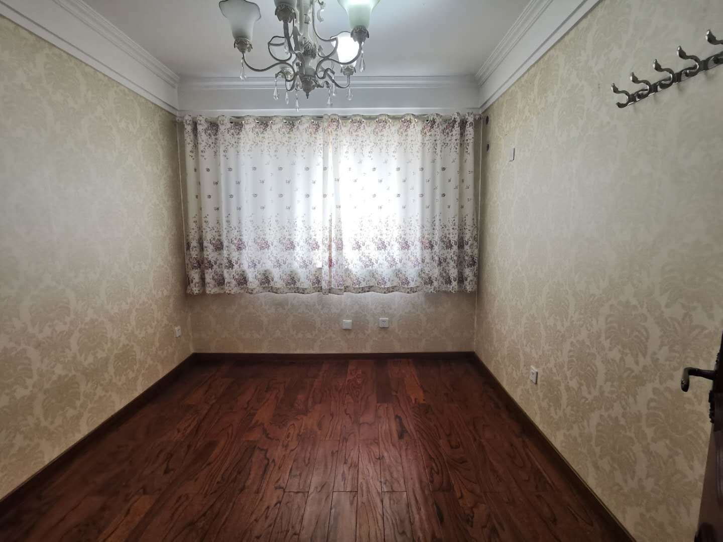 中铁逸都国际