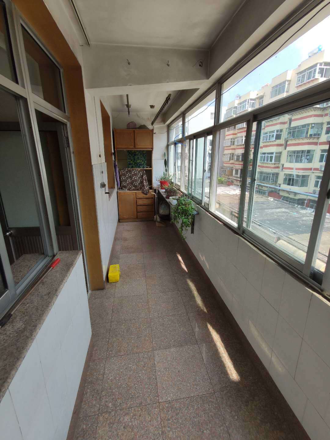 建鑫花园
