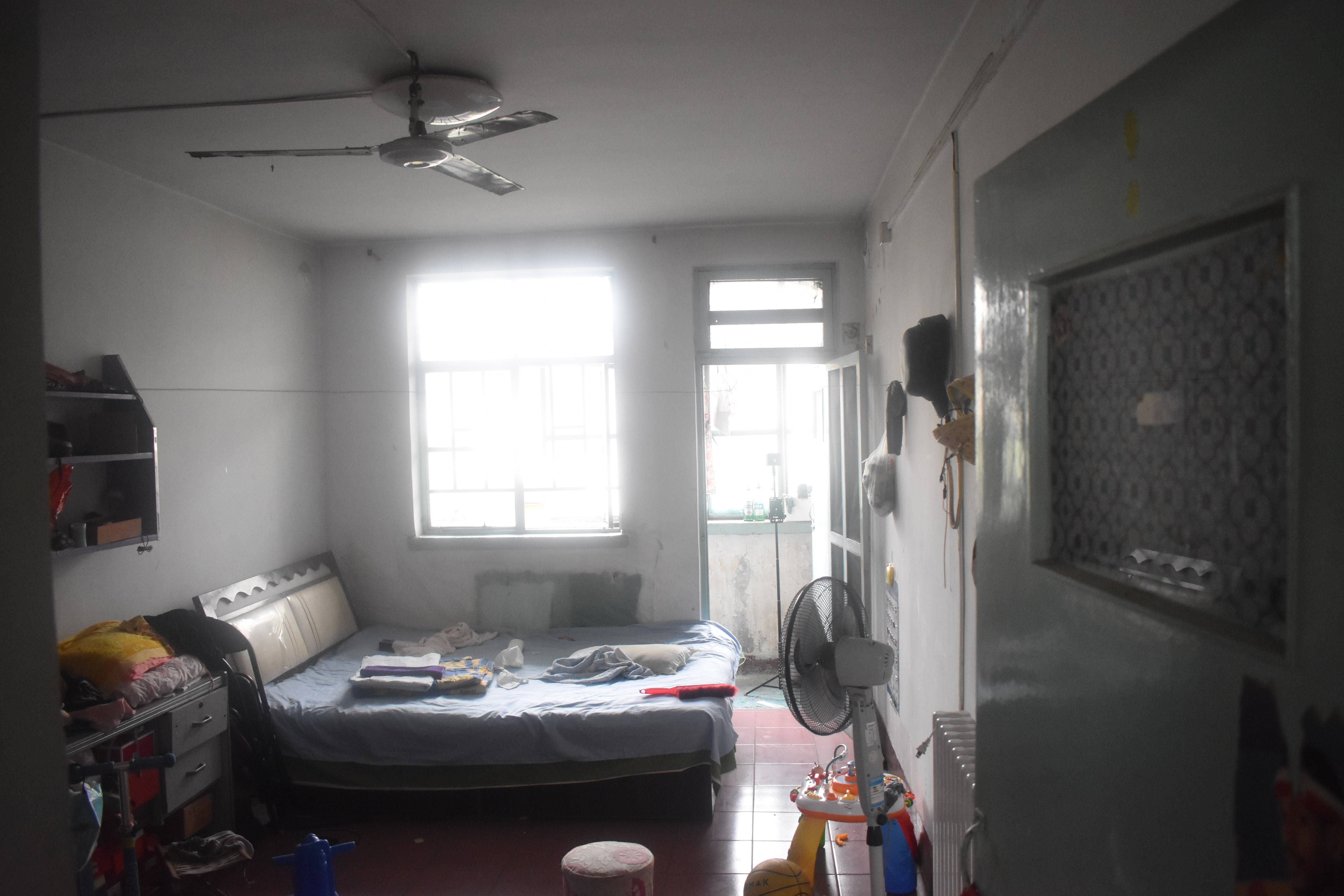 济钢新村中心区