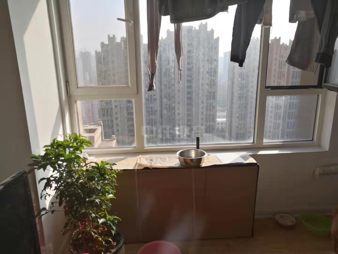 绿地新里卢浮公馆