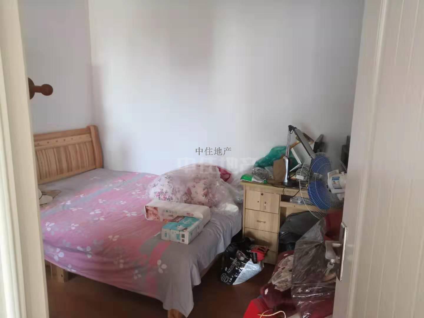 绿地新里卢浮公馆