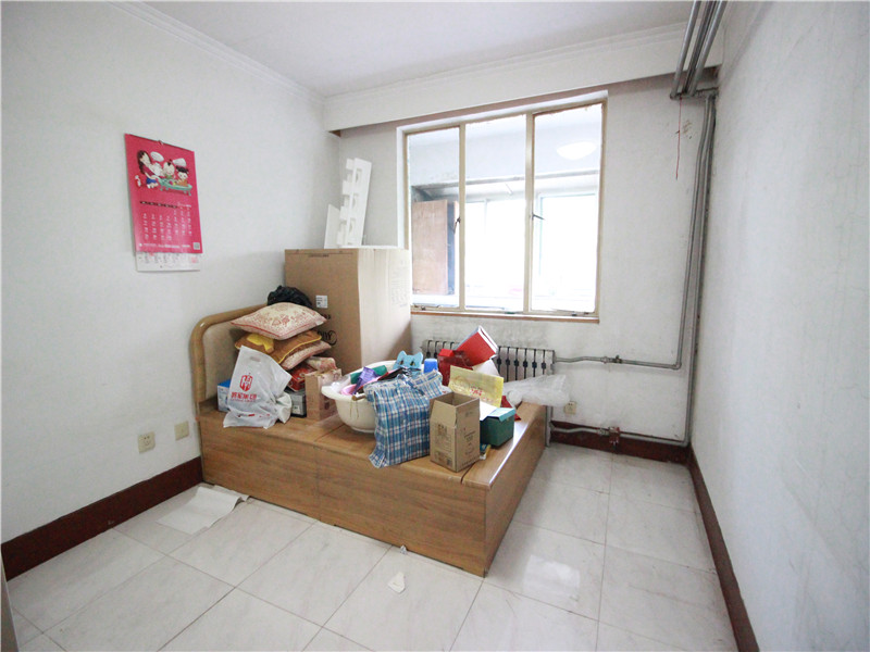 建国小经三路单位宿舍