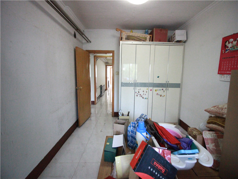 建国小经三路单位宿舍