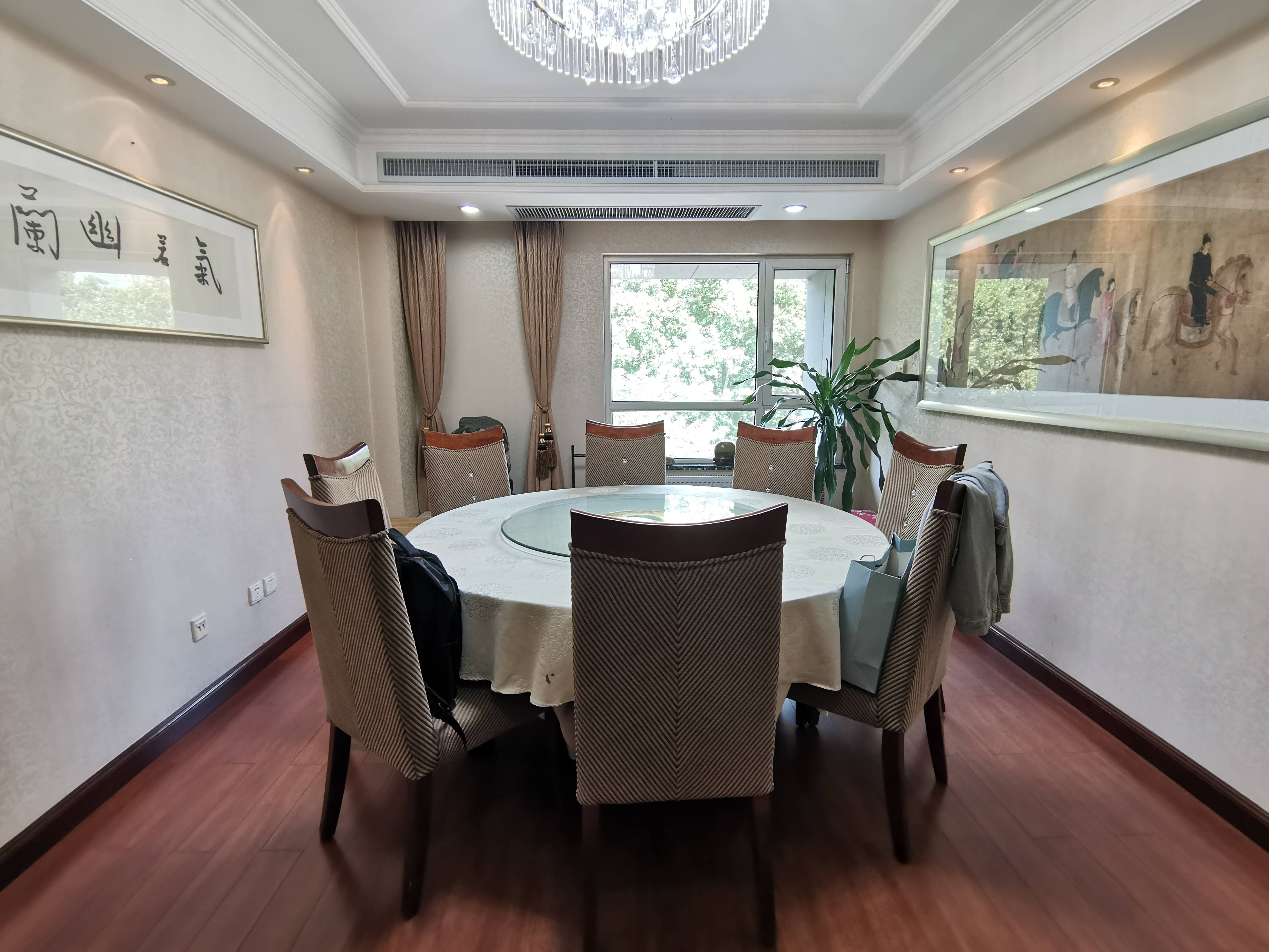 名郡商务港