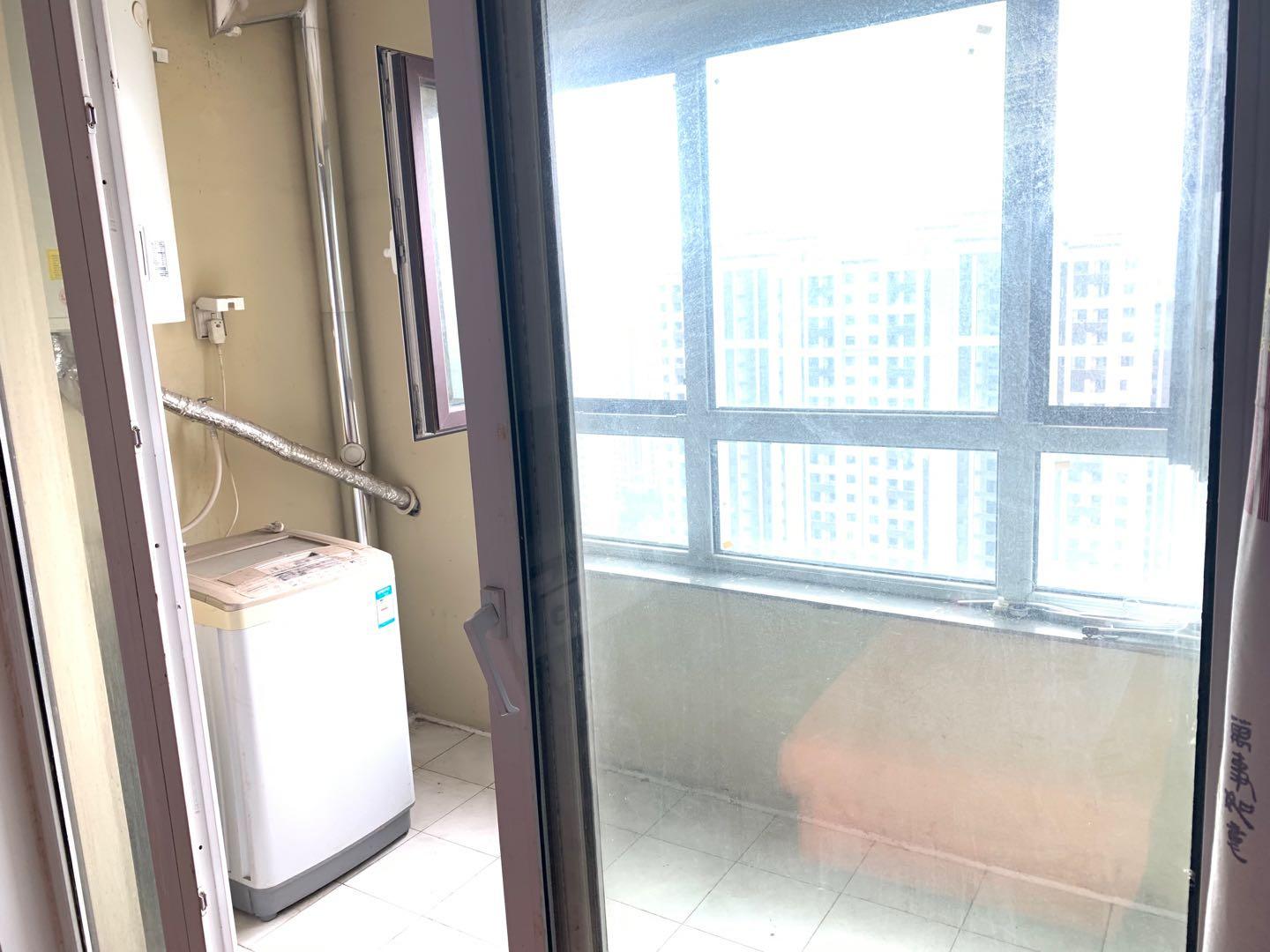 绿地新里香榭丽公馆
