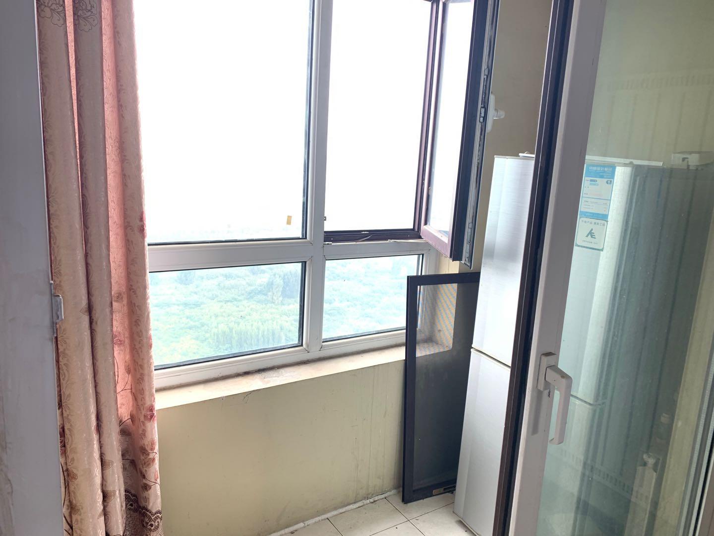 绿地新里香榭丽公馆