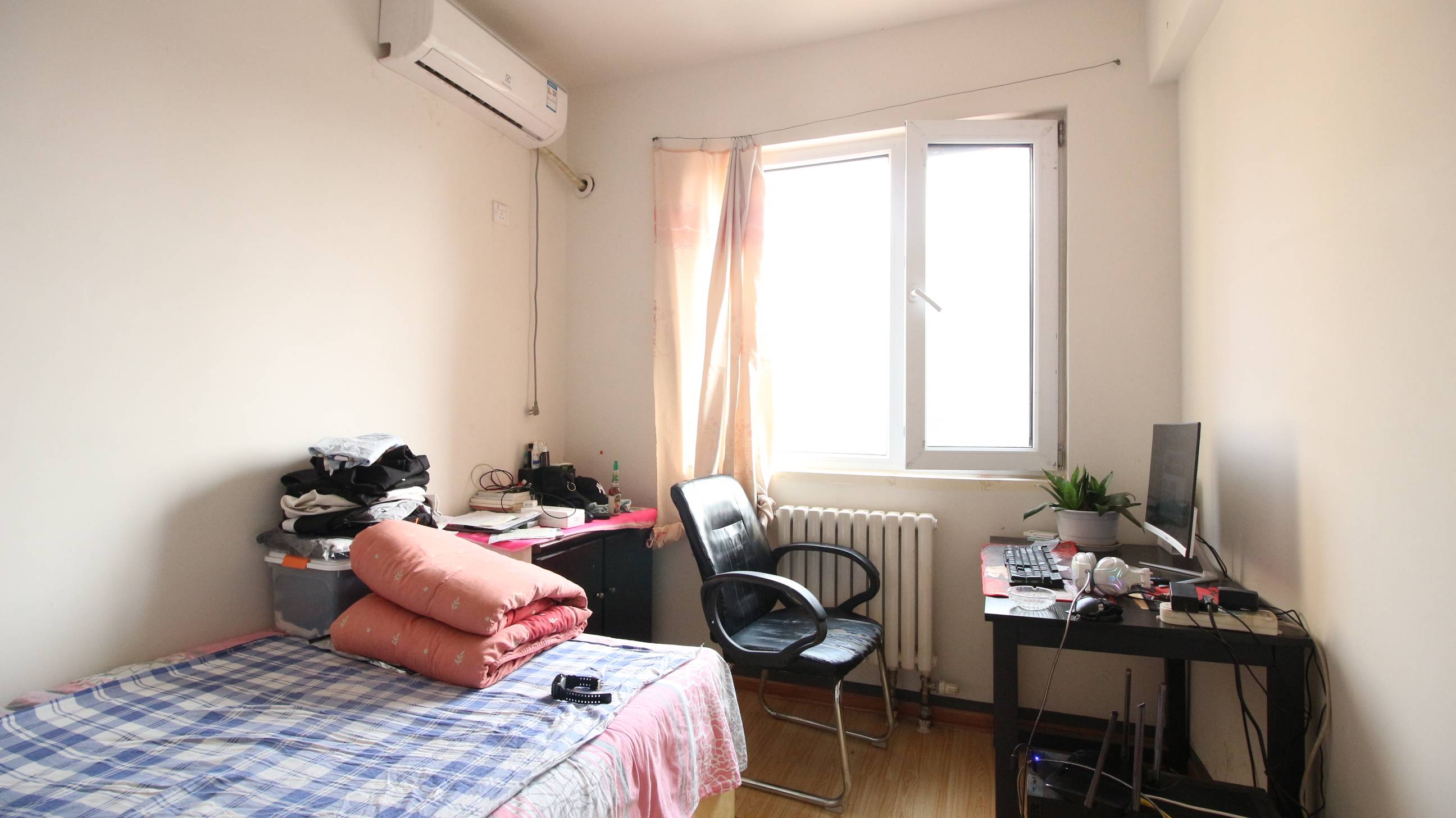 天鸿万象新天万卷府