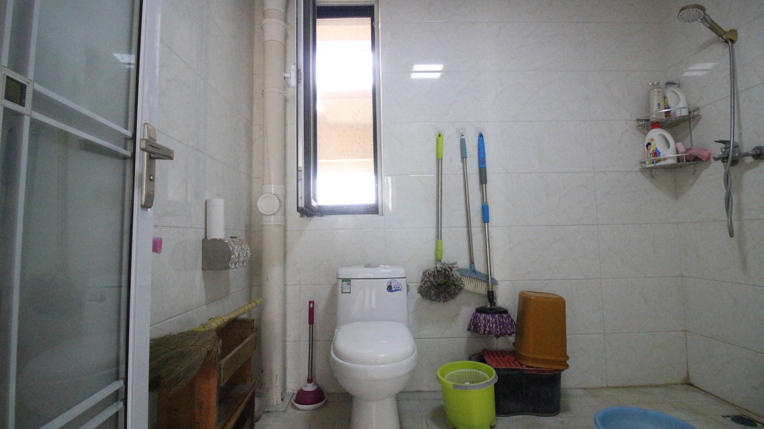 天鸿万象新天万卷府