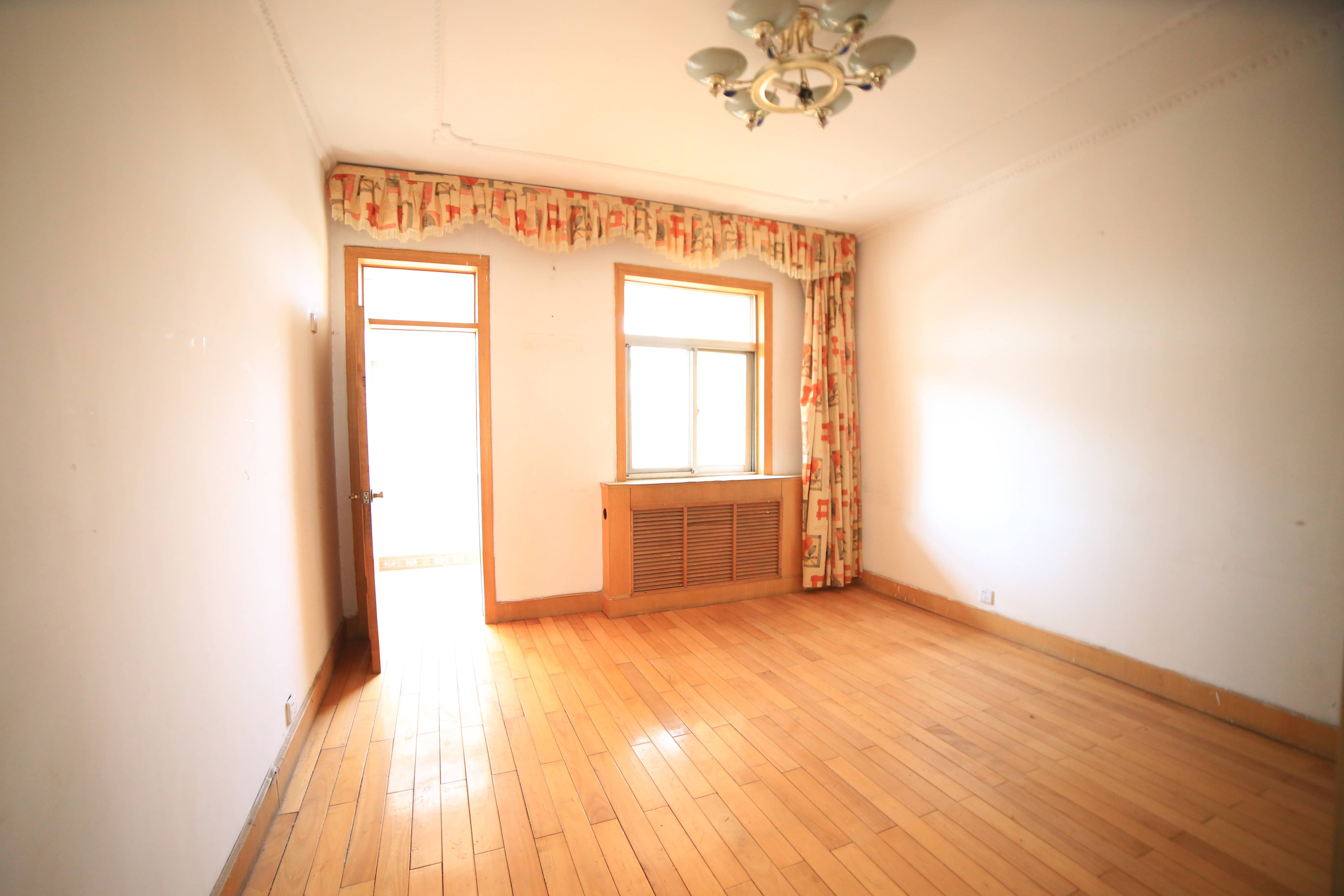 南辛庄西路13号