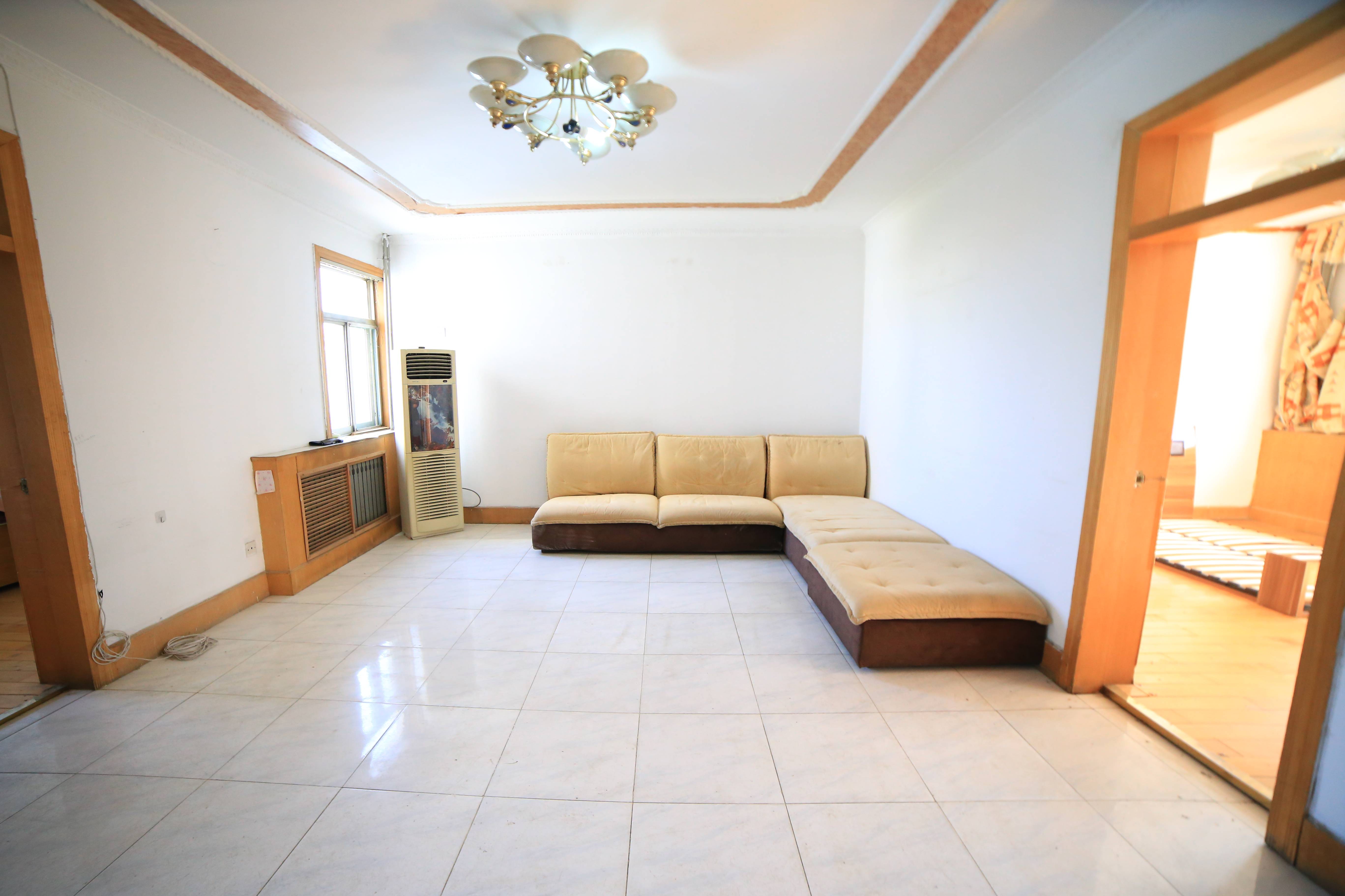 南辛庄西路13号