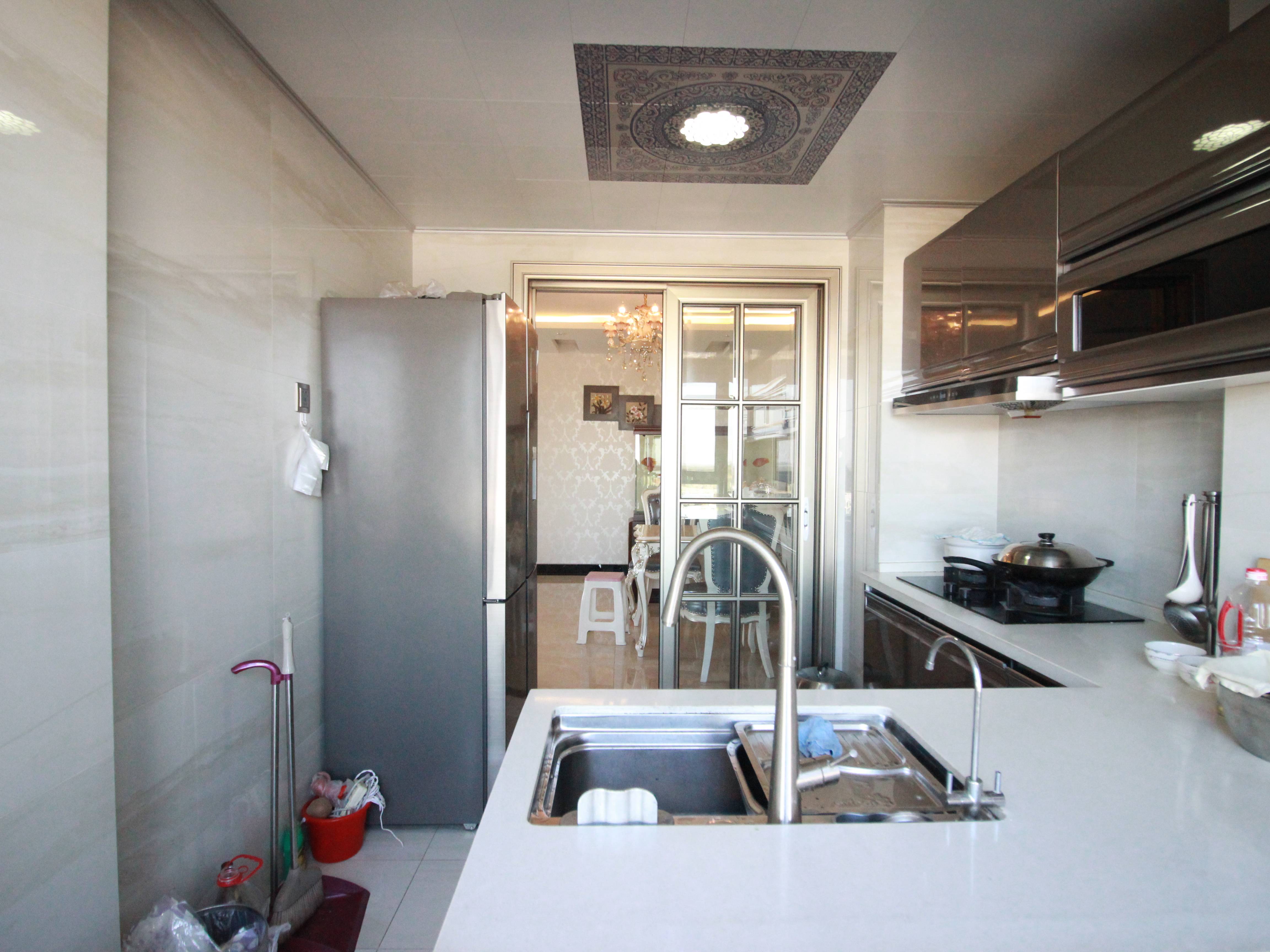 绿地新里梵尔赛公馆