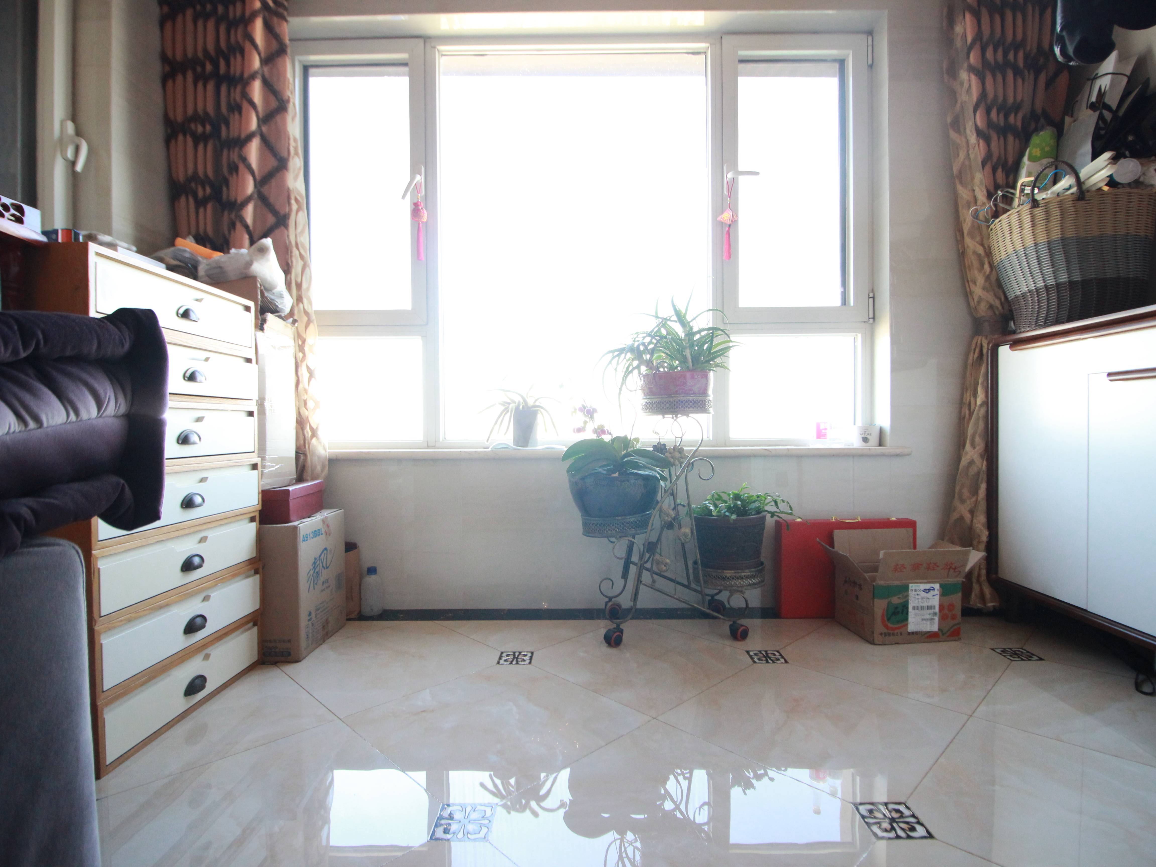 绿地新里梵尔赛公馆