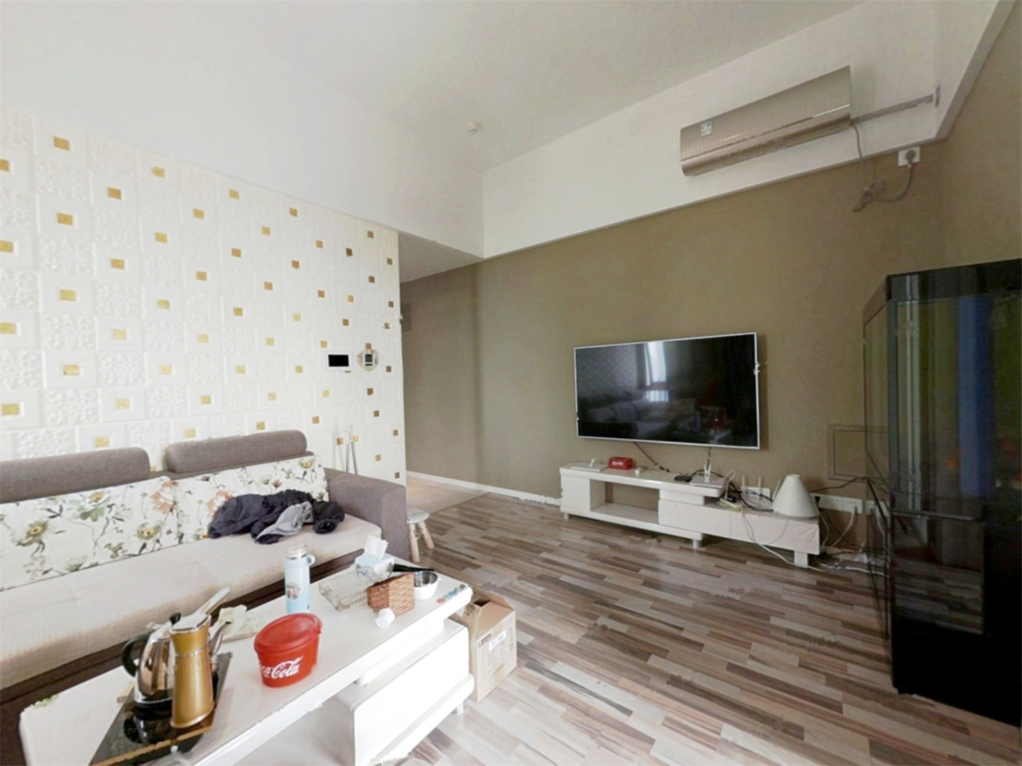 鲁能领秀城贵和金街