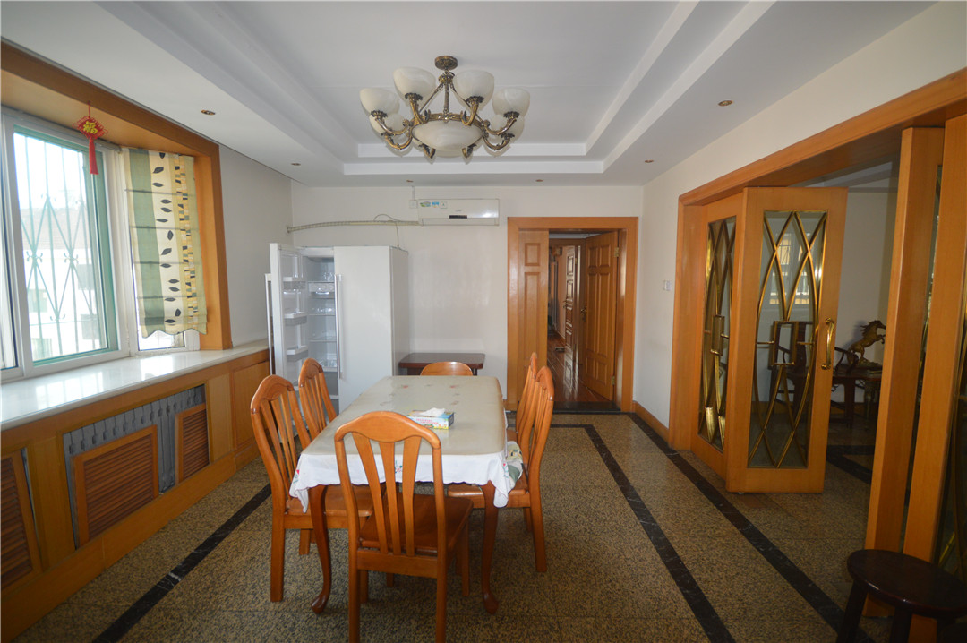 经十一路单位宿舍