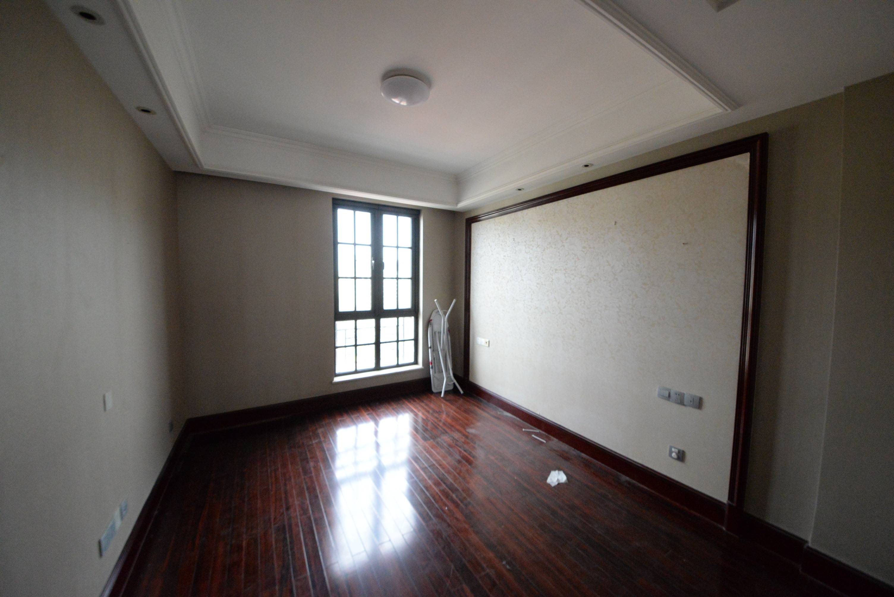 海尔绿城玫瑰园