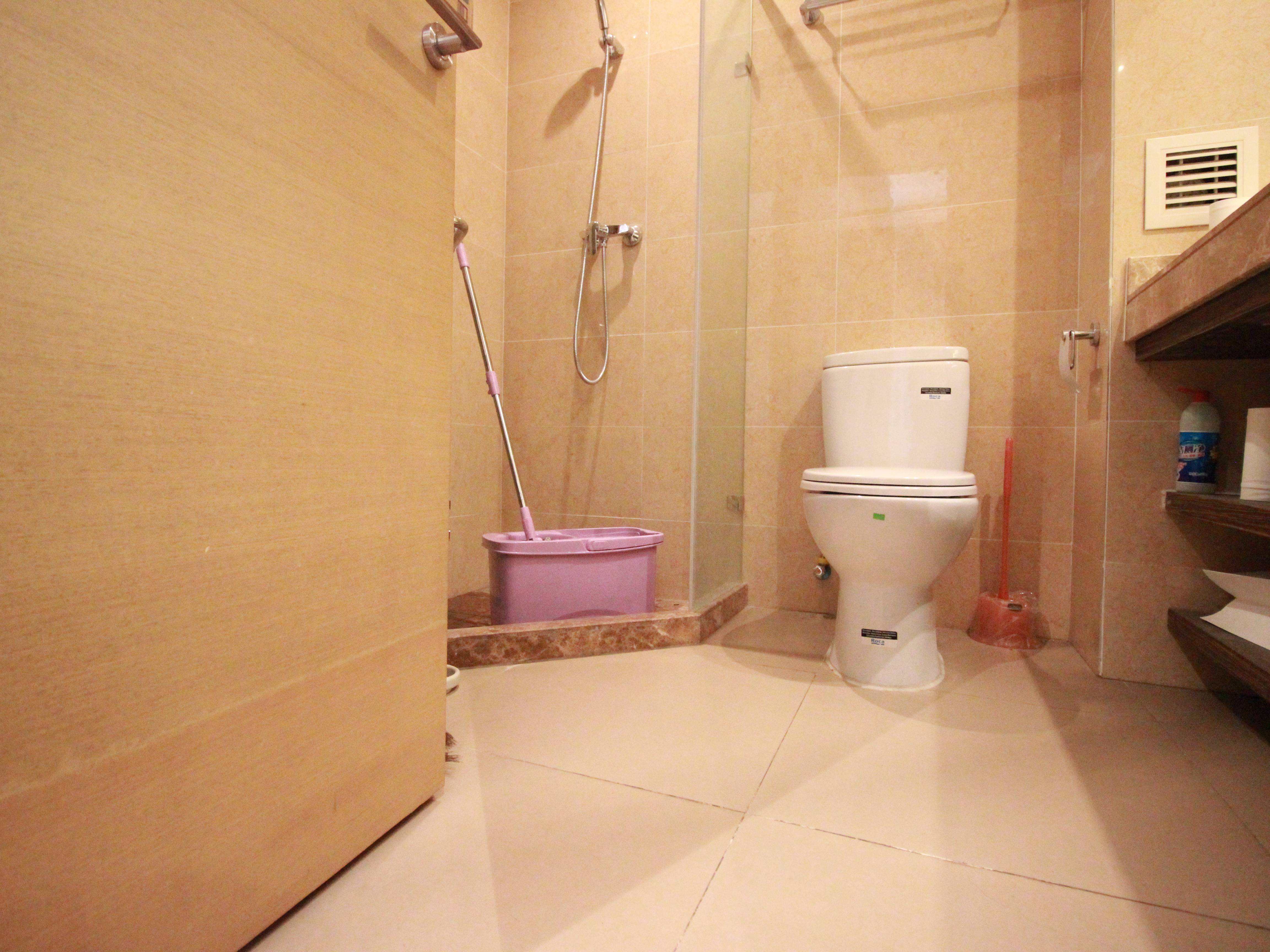 南益名泉春晓公寓