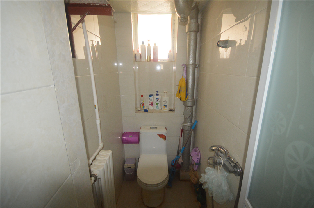 纬一路单位宿舍