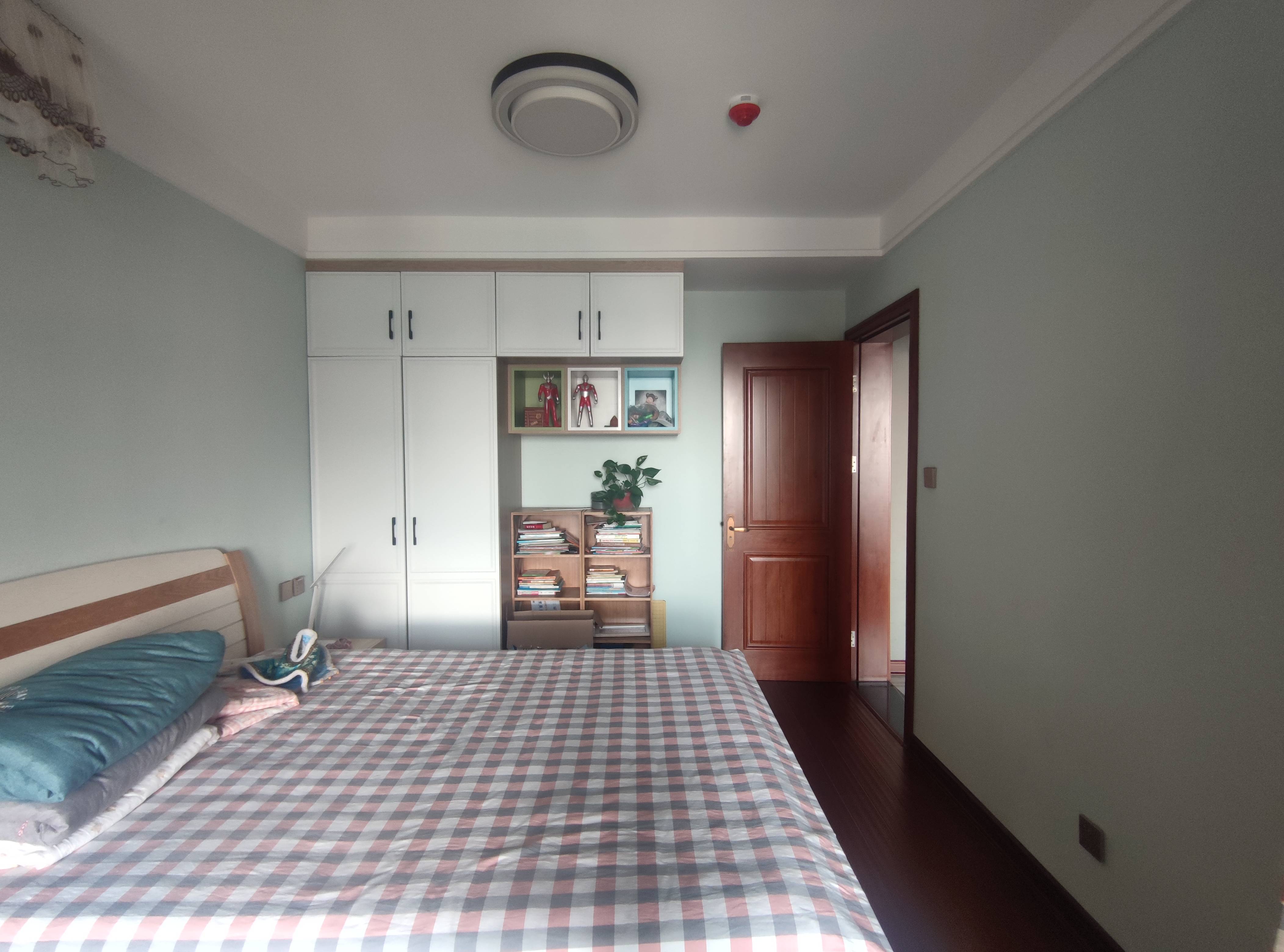 海尔云世界滟澜公馆花园