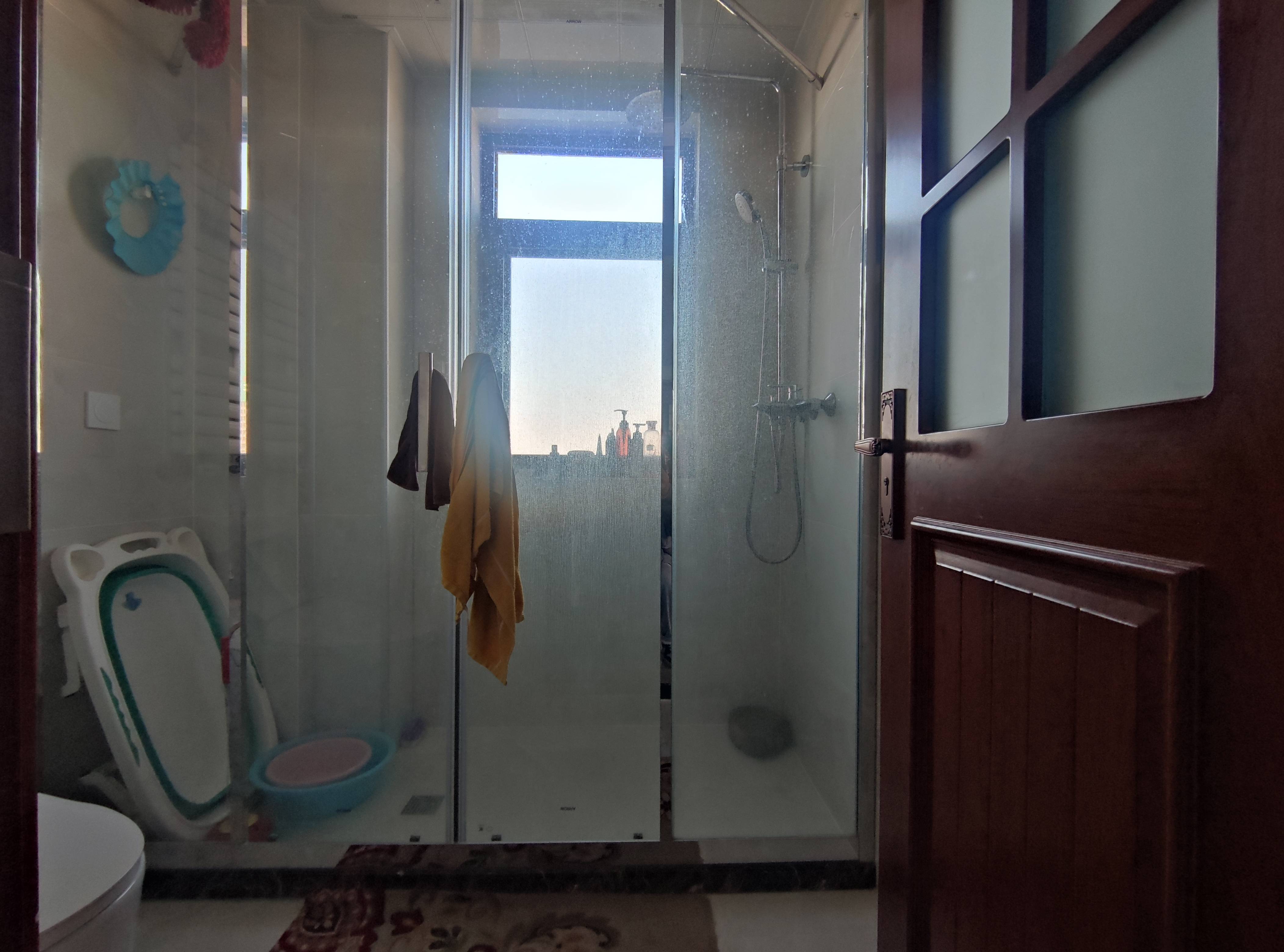 海尔云世界滟澜公馆花园