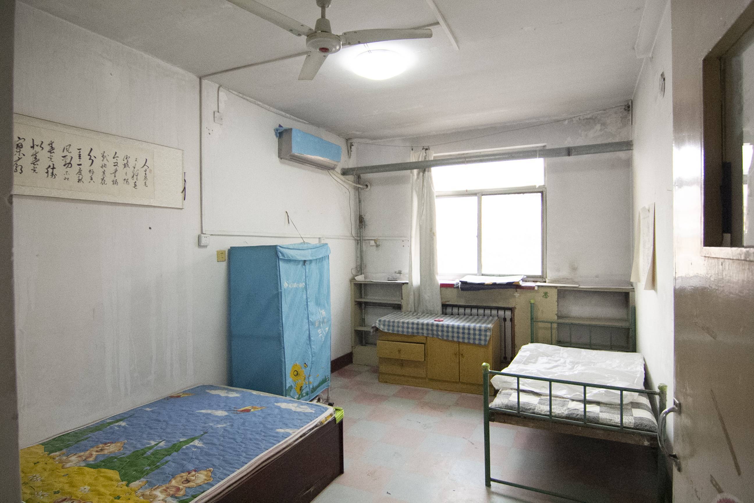 燕子山小区东路单位宿舍