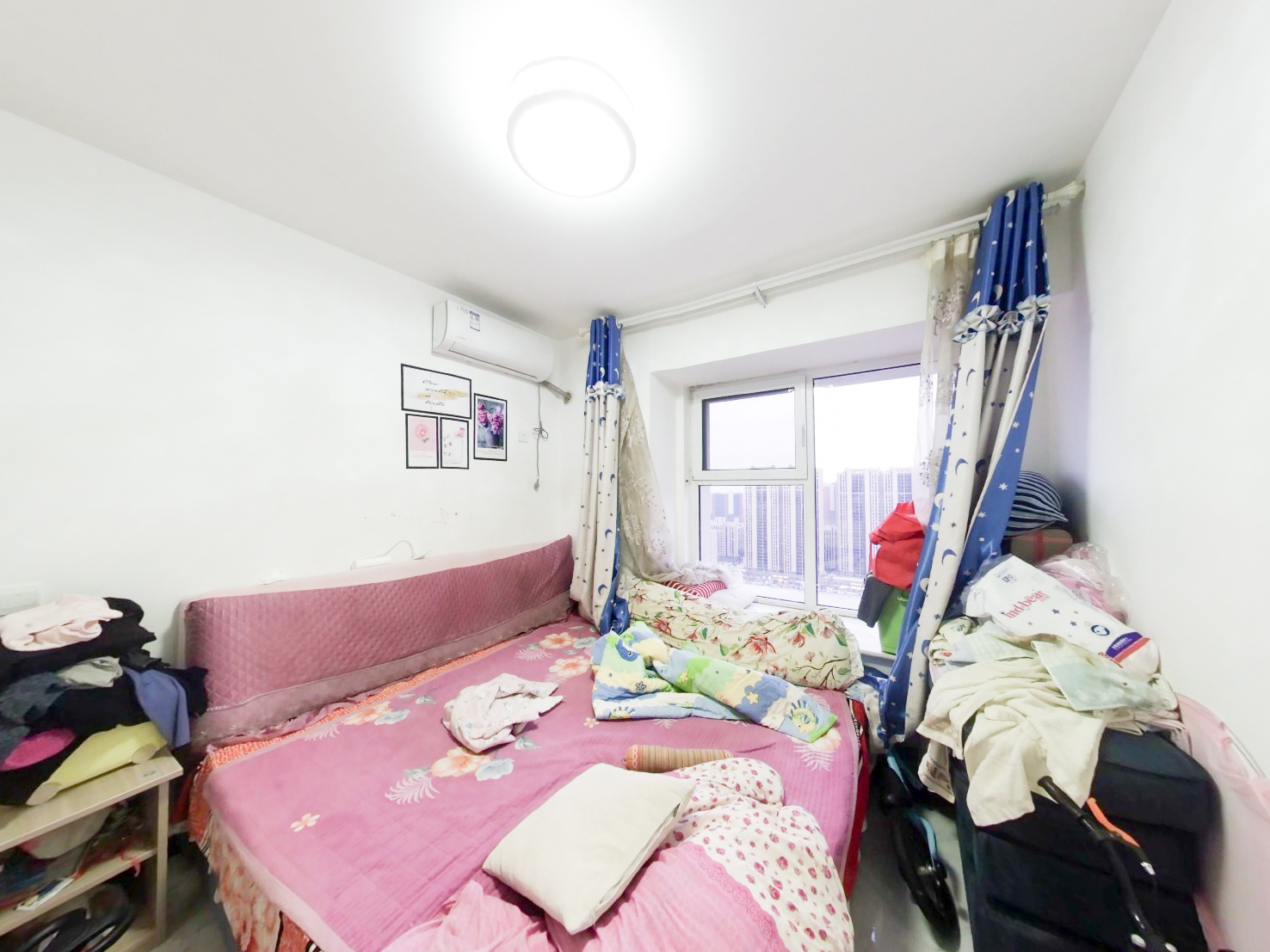 天鸿万象新天哈佛郡