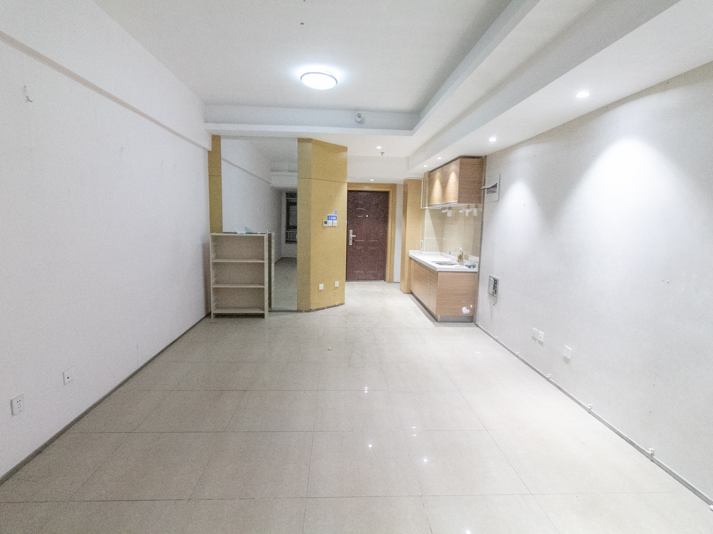 南益名泉春晓公寓