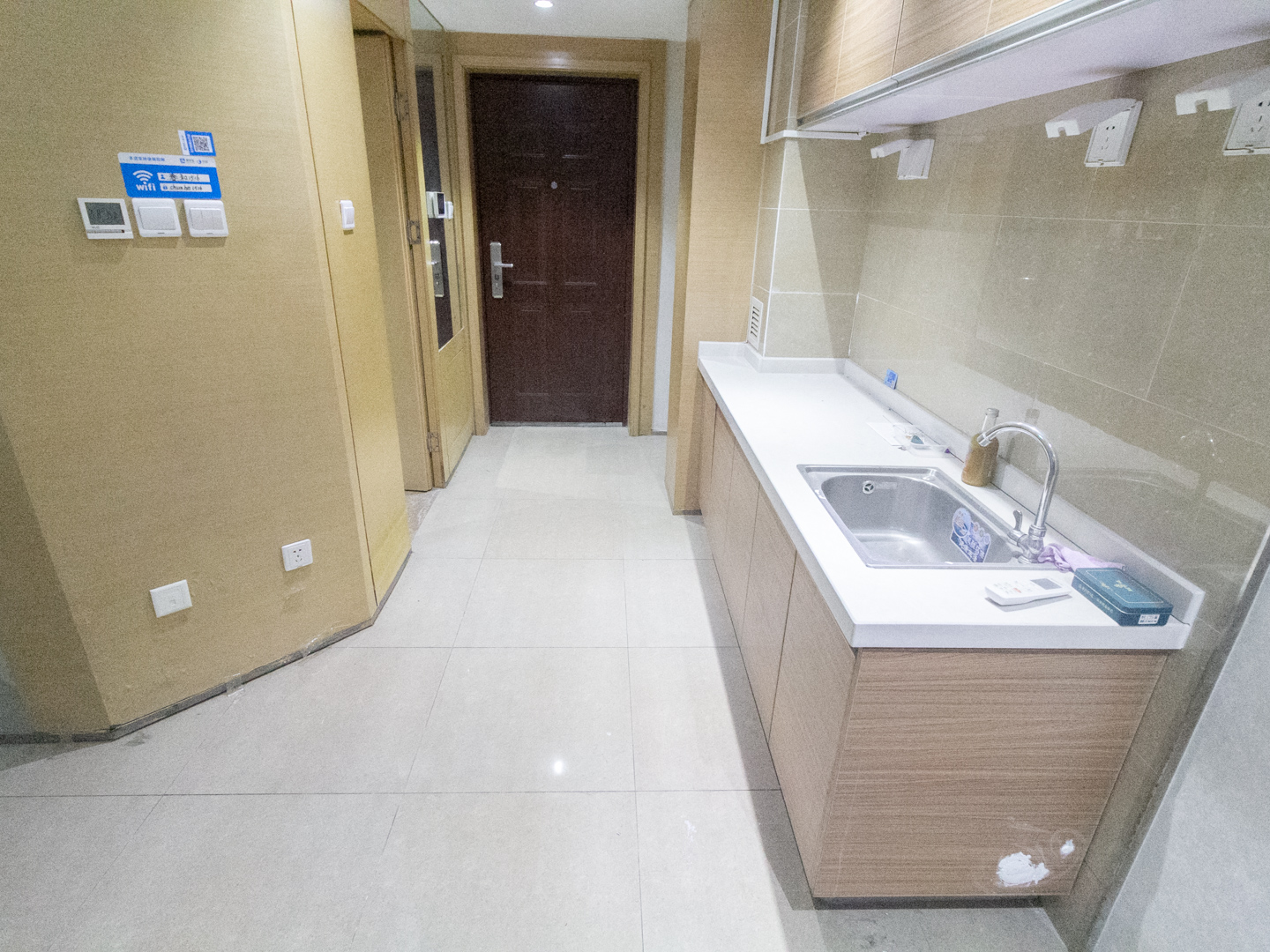 南益名泉春晓公寓