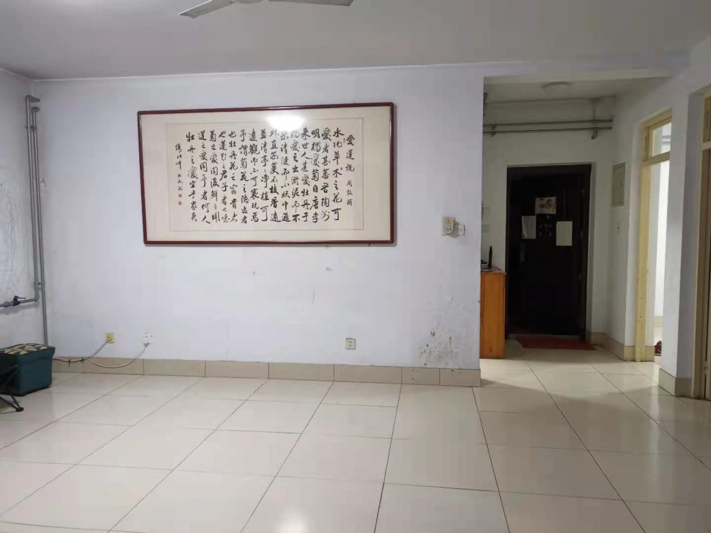  东山花园小区二区 南北