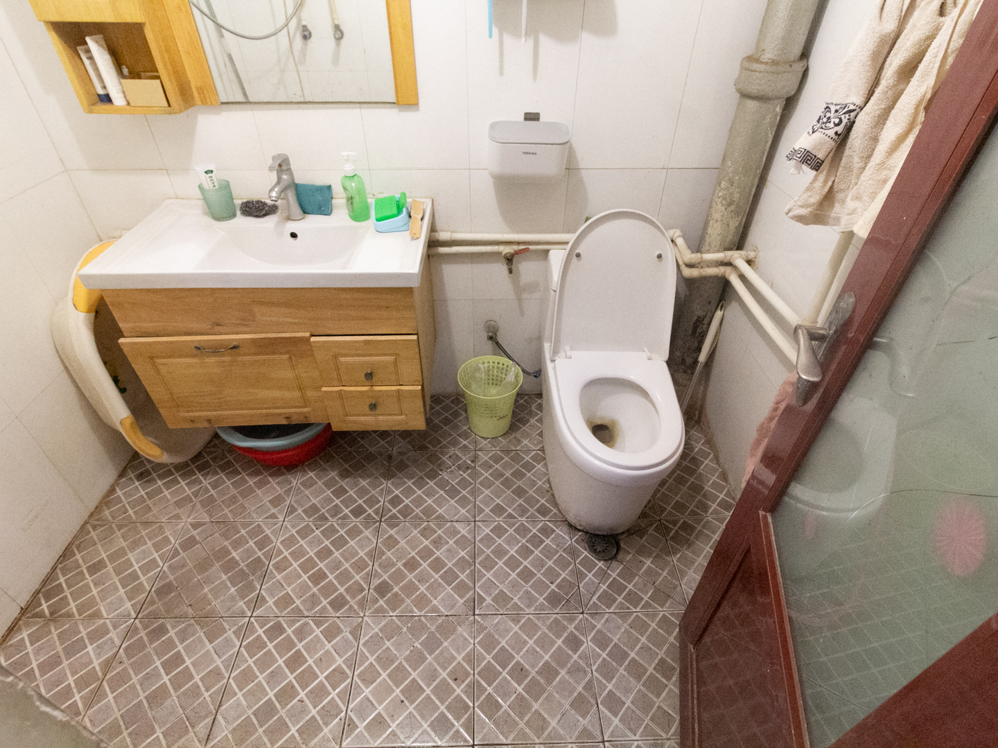 建国小经三路单位宿舍