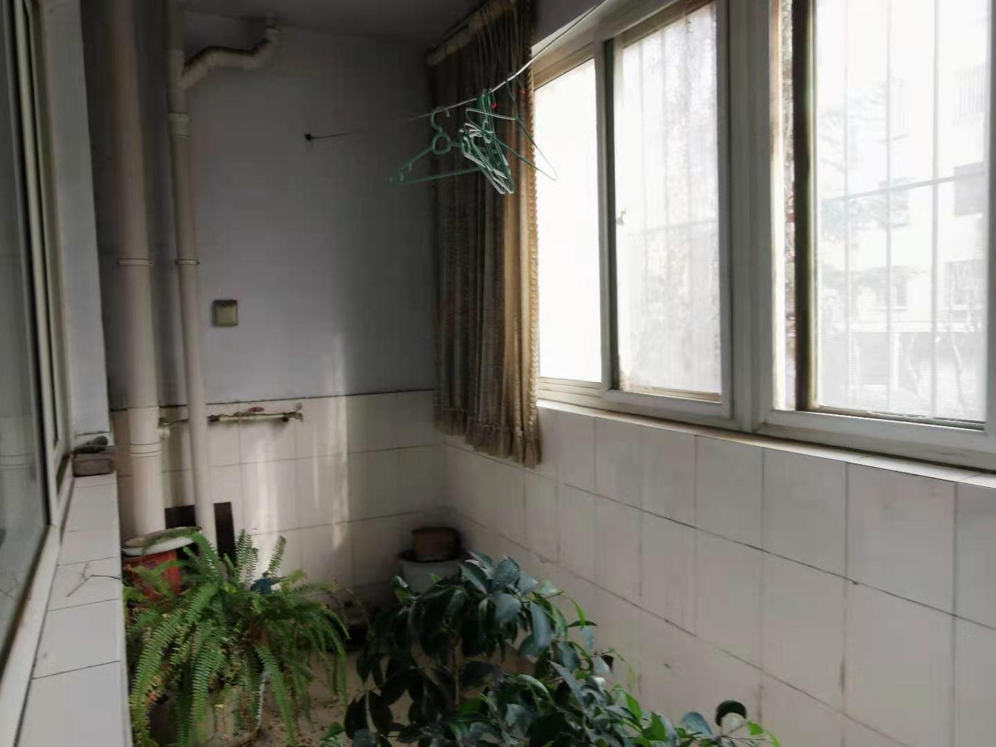 新世纪东山花园