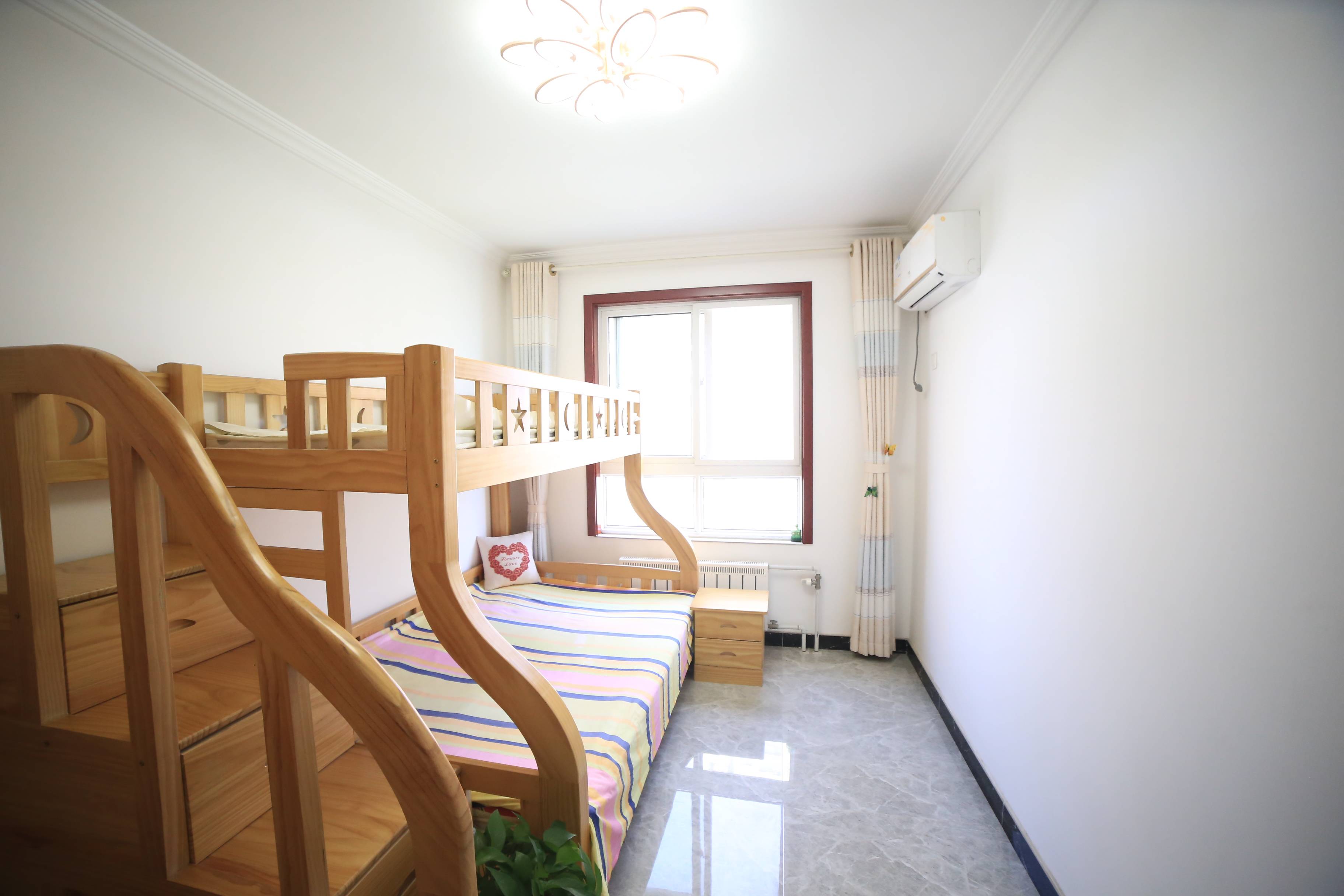 腊山南苑(一区)