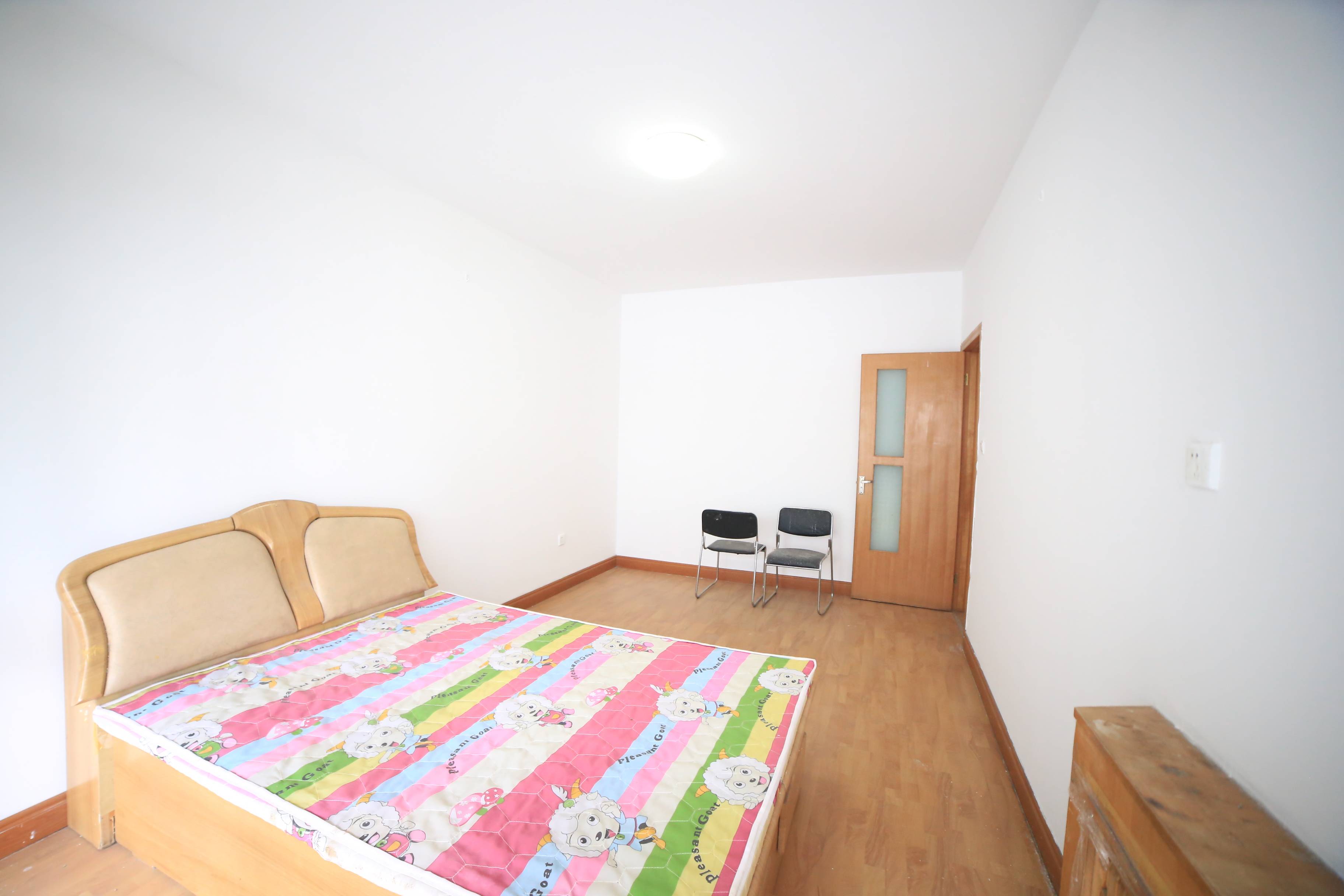 丁字山路佳宝宿舍