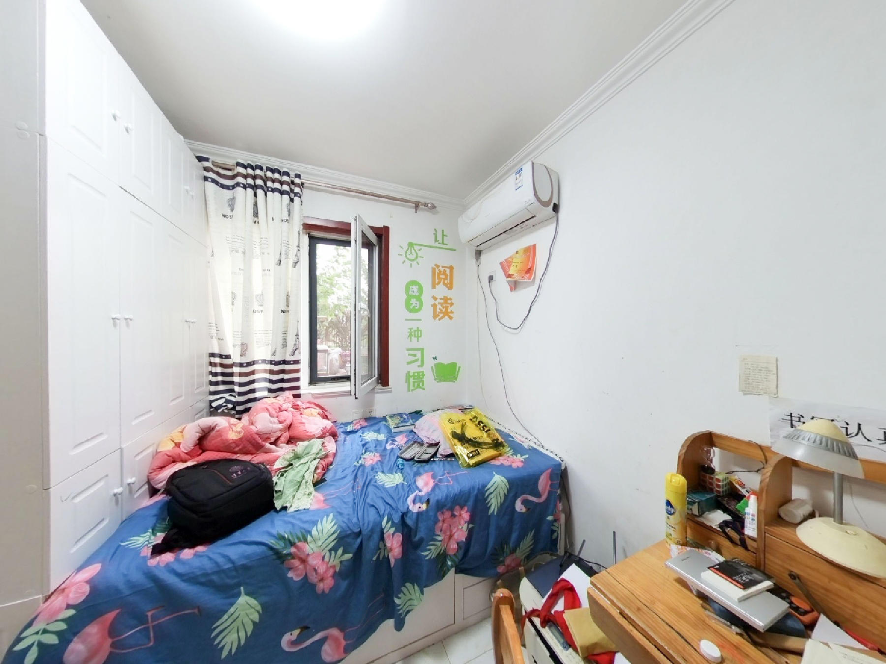 天鸿万象新天哈佛郡
