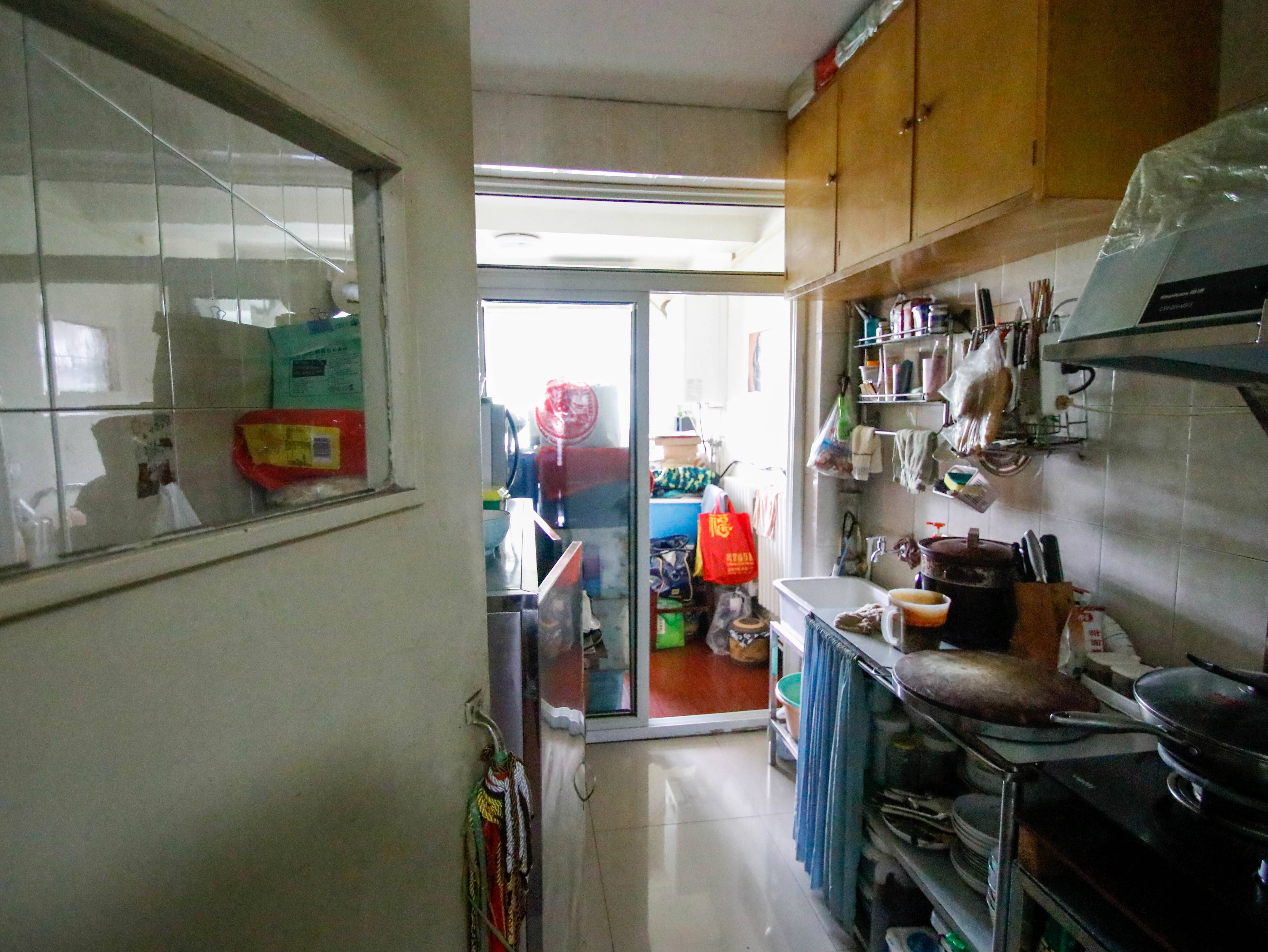 燕子山西路44号