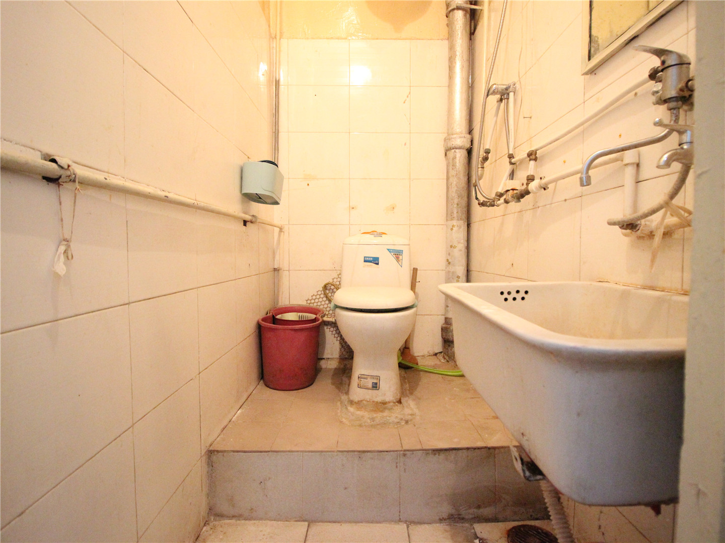 经七路单位宿舍