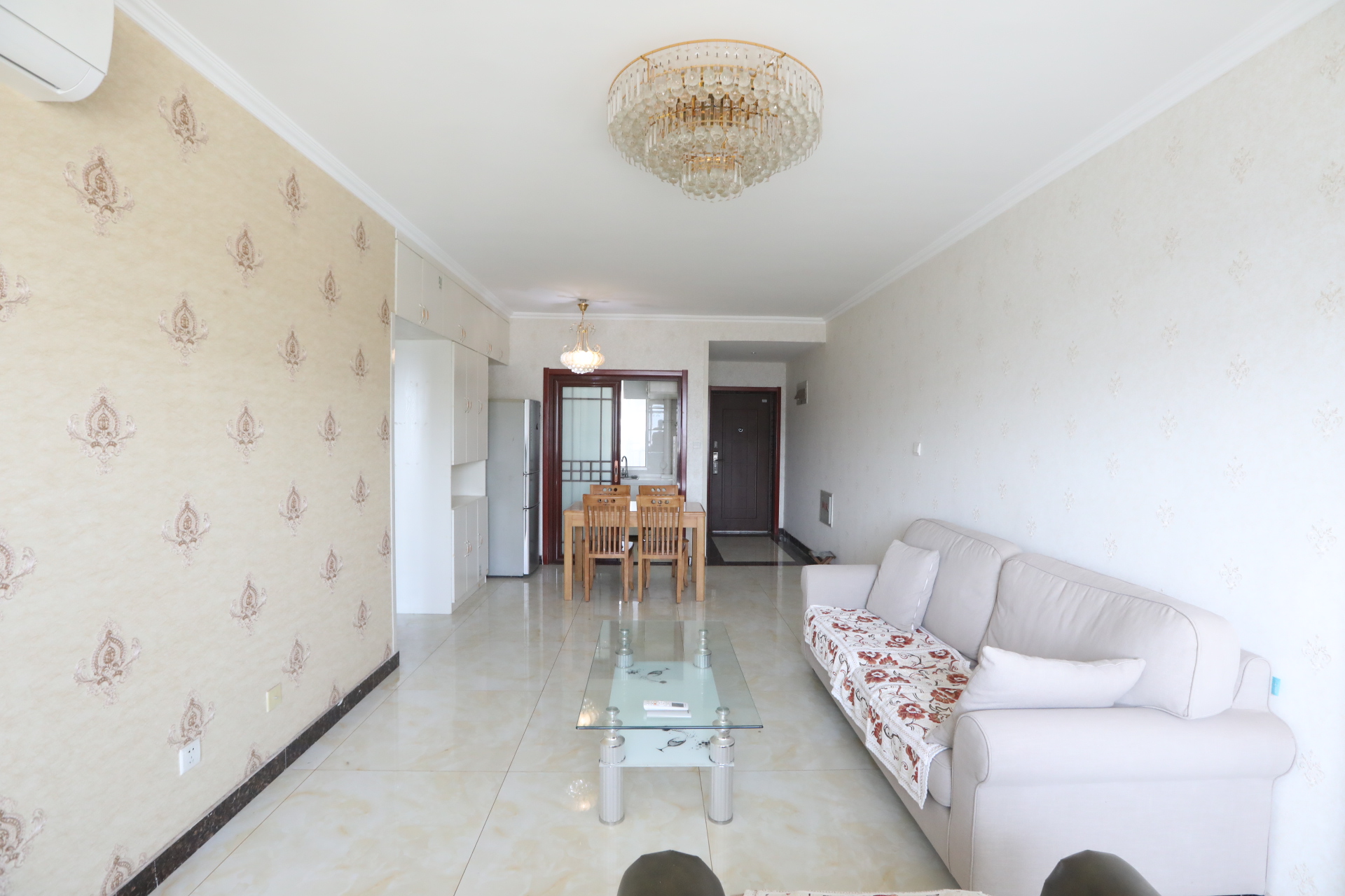  天齐奥东花园 南北